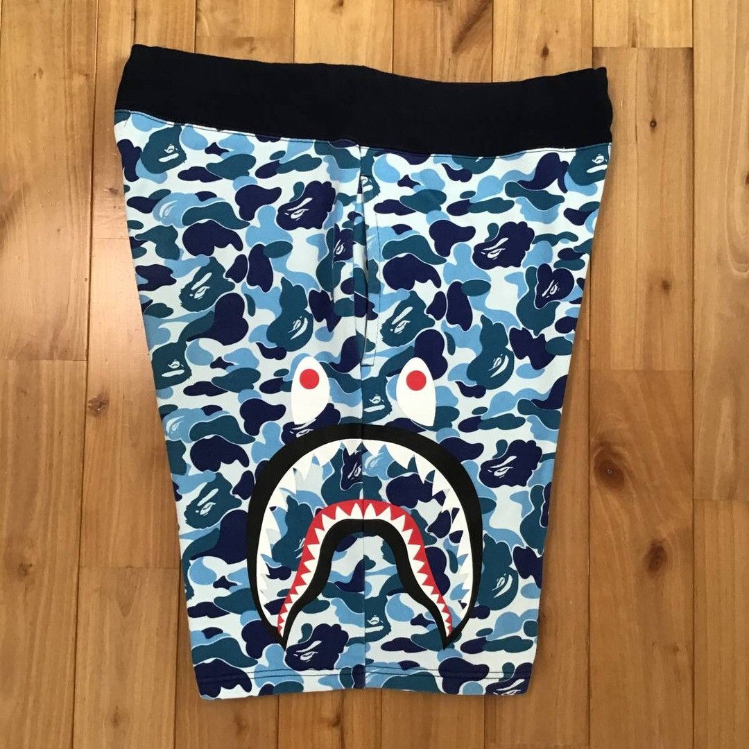 Bape BAPE Side Shark sweat shorts navy x ABC camo blue ★size XL Size US 36 / EU 52 - 2 Thumbnail