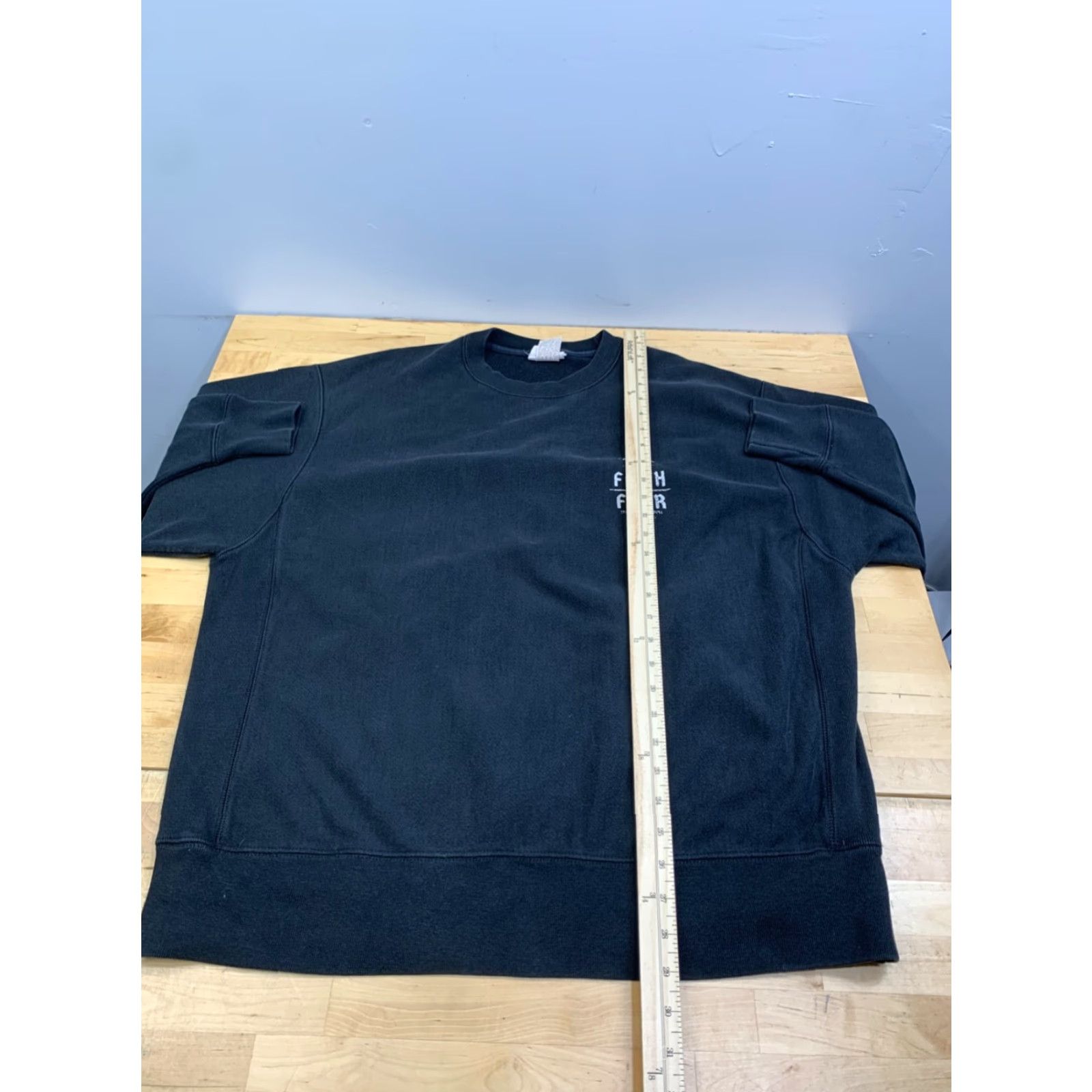 Champion VINTAGE Champion Sweatshirt Men L Faith Over Fear Jesus Reverse Weave Crew Neck Black Long Sleeve Pullover Size US L / EU 52-54 / 3 - 5 Thumbnail
