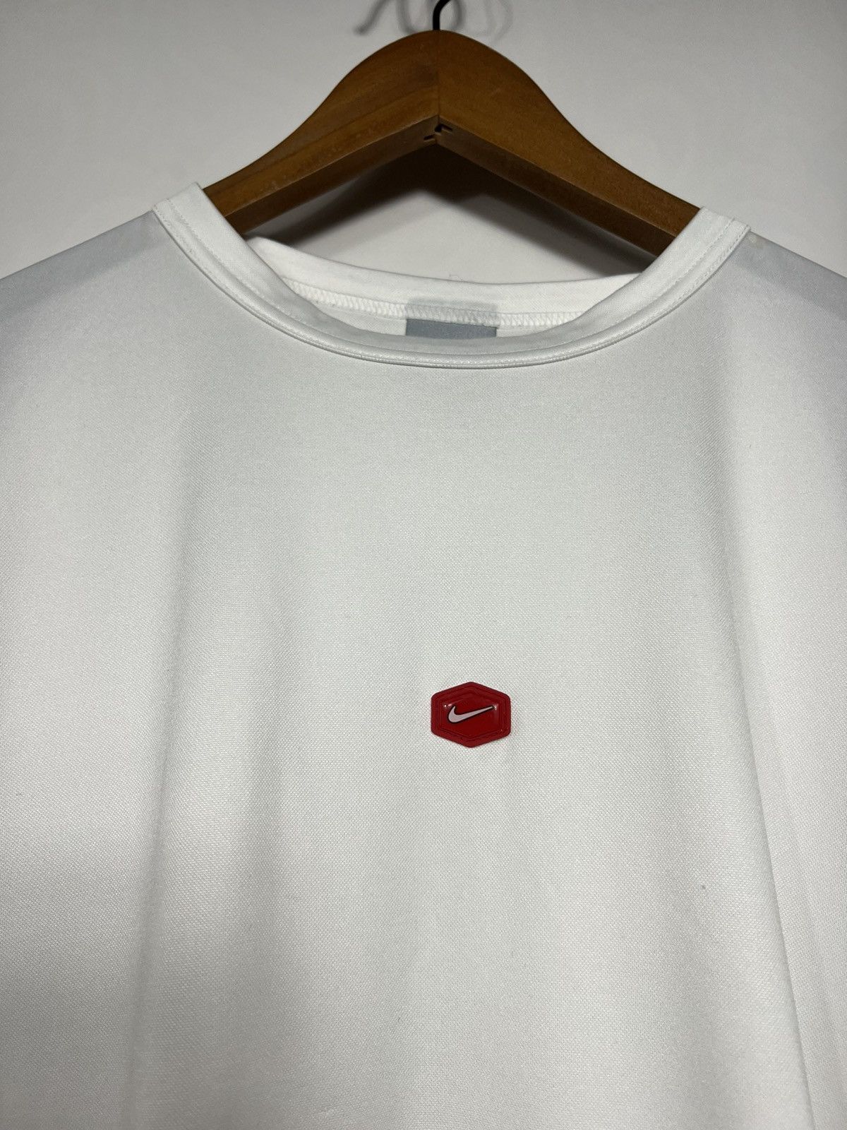 Nike Rare🔥 Vintage Nike TN Central Logo T-shirt Jersey Size US L / EU 52-54 / 3 - 9 Thumbnail