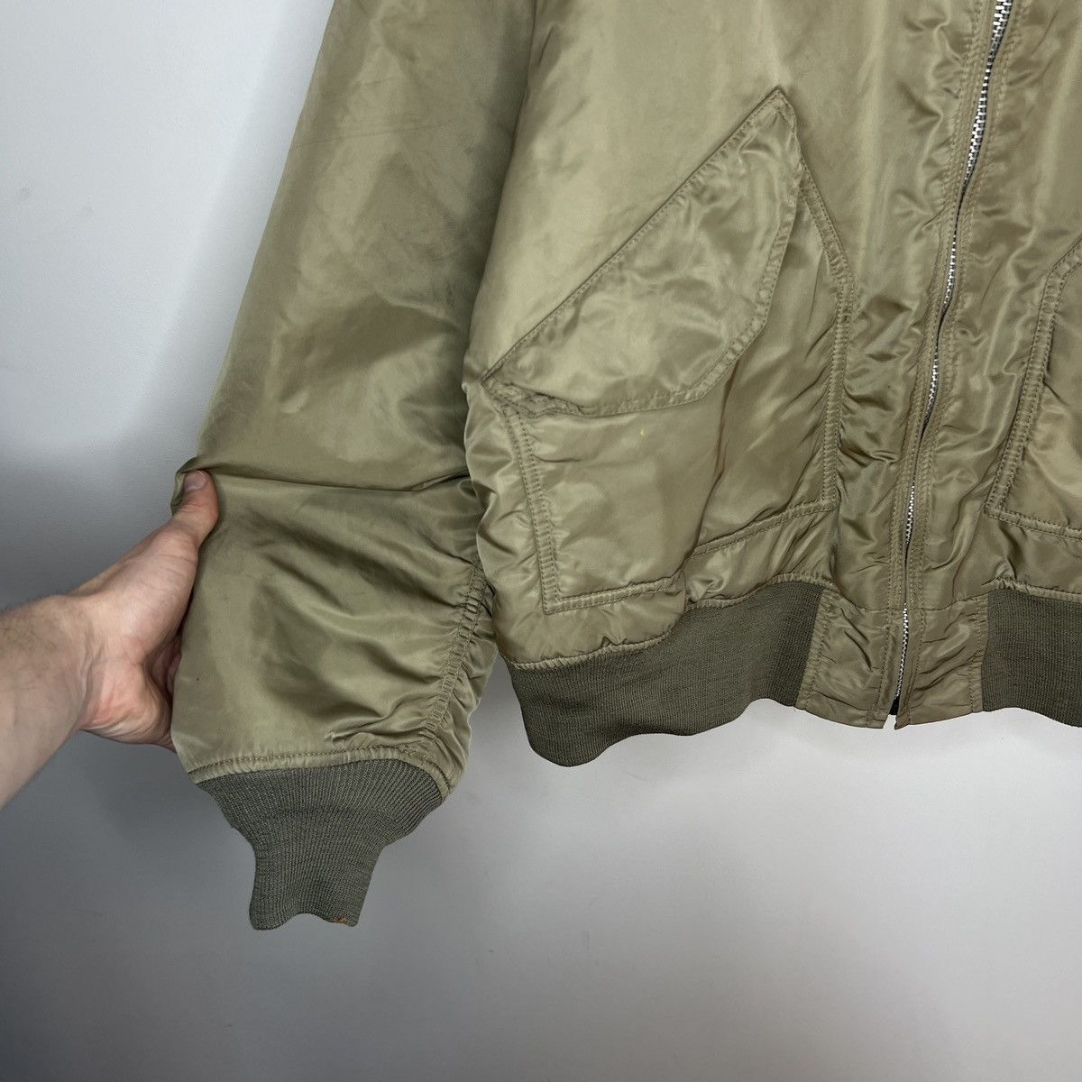 Alpha Industries Alpha Industries CWU 45 Rare Bomber Jacket Vintage Khaki Size US XL / EU 56 / 4 - 5 Thumbnail