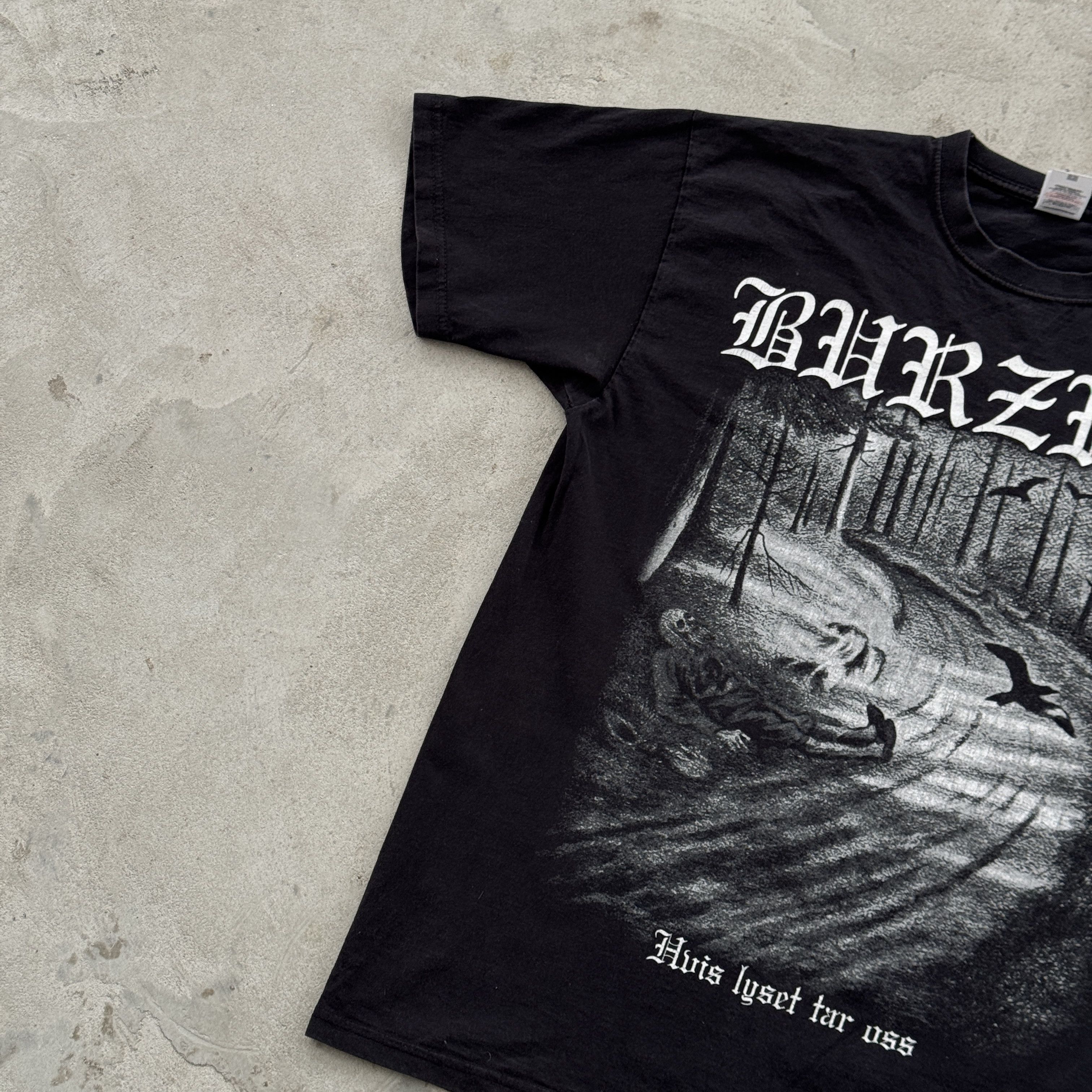 Vintage Vintage 90s Burzum Metal Band Tee Y2K Size US L / EU 52-54 / 3 - 4 Thumbnail
