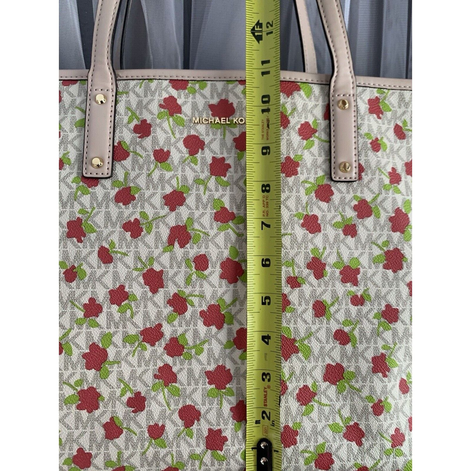 Michael Kors Michael Kors Carter MK Rose Floral Vanilla Large Tote Size ONE SIZE - 14 Thumbnail