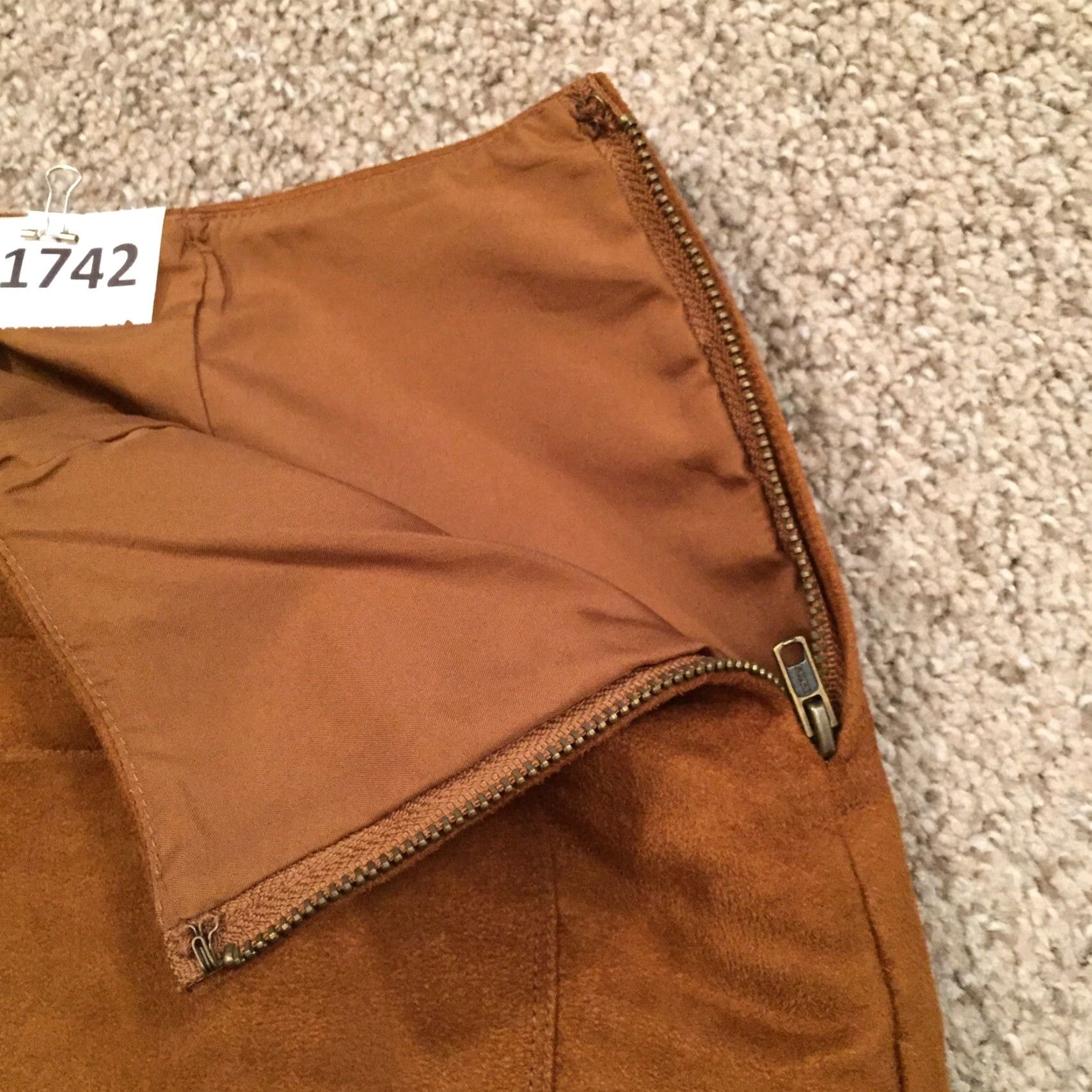 Old Navy Old Navy Pencil Skirt Petite Brown Short Lined Microfiber 8P Women Skirt Vintage No Size 30" / US 8 / IT 44 - 6 Thumbnail