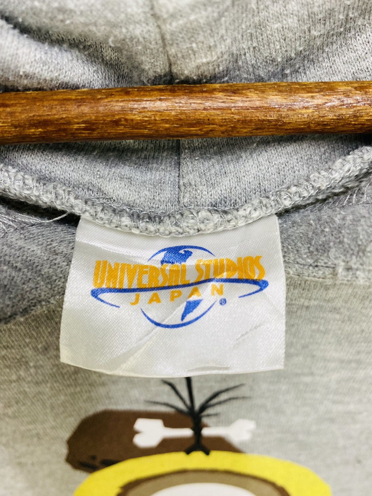 Universal Studios Cartoon Minions Universel Studio Japan Gray Hoodie Size L Size US L / EU 52-54 / 3 - 7 Thumbnail