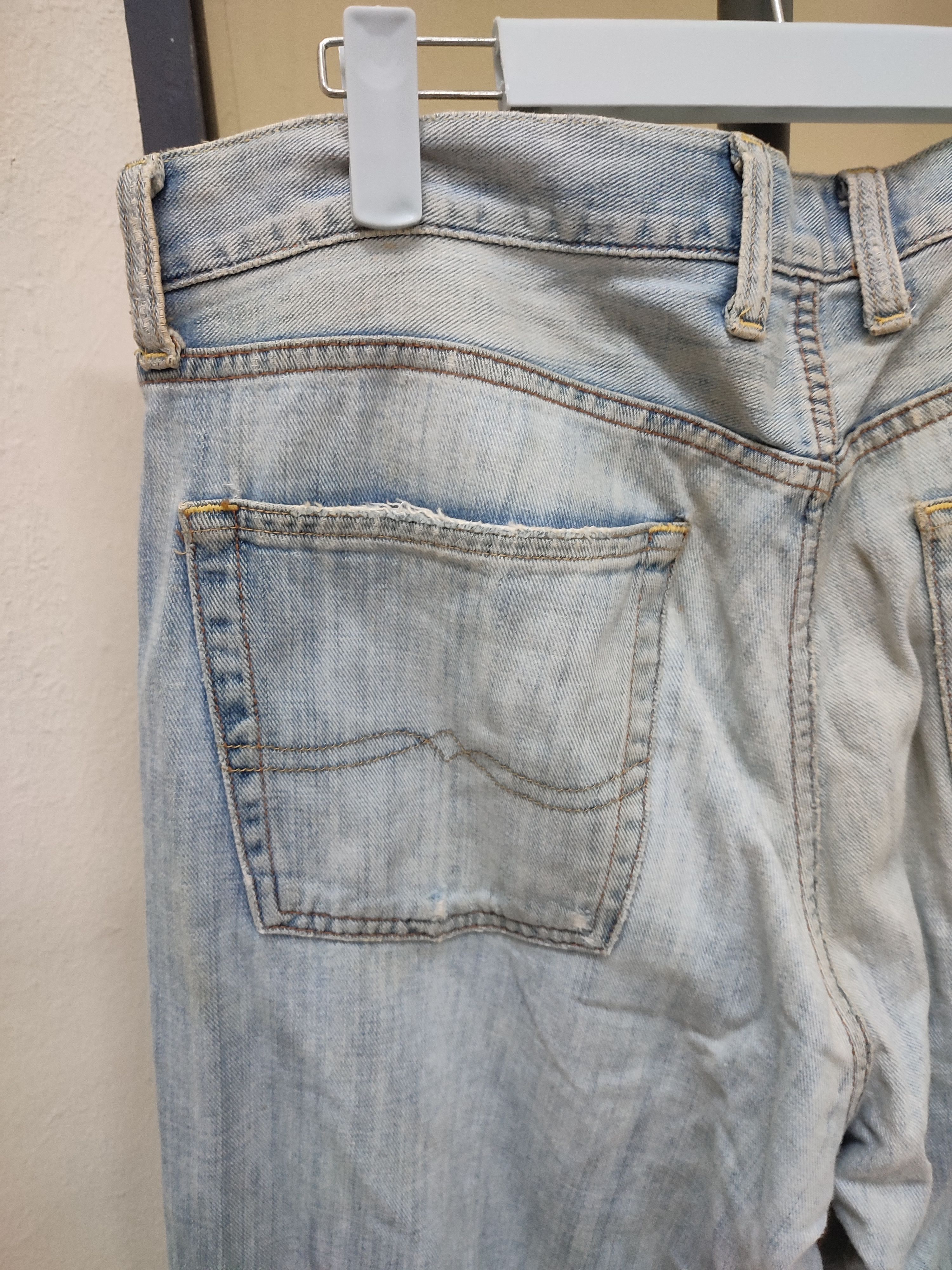 Lucky Brand VINTAGE LUCKY BRAND 181 RELAXED STRAIGHT DENIM Size US 35 - 19 Thumbnail