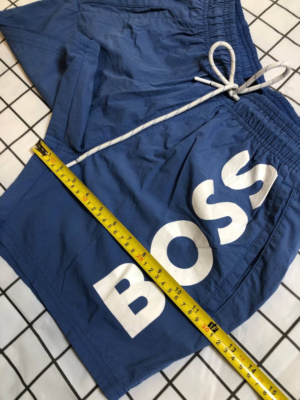 Hugo Boss HUGO BOSS MENS SHORT BLUE OCTOPUS Size US 28 / EU 44 - 4 Thumbnail