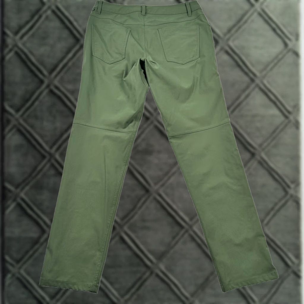 Lululemon Lululemon Mens Commission Slim Fit Pants 31 Warpstreme Army Green Size US 31 - 1 Thumbnail
