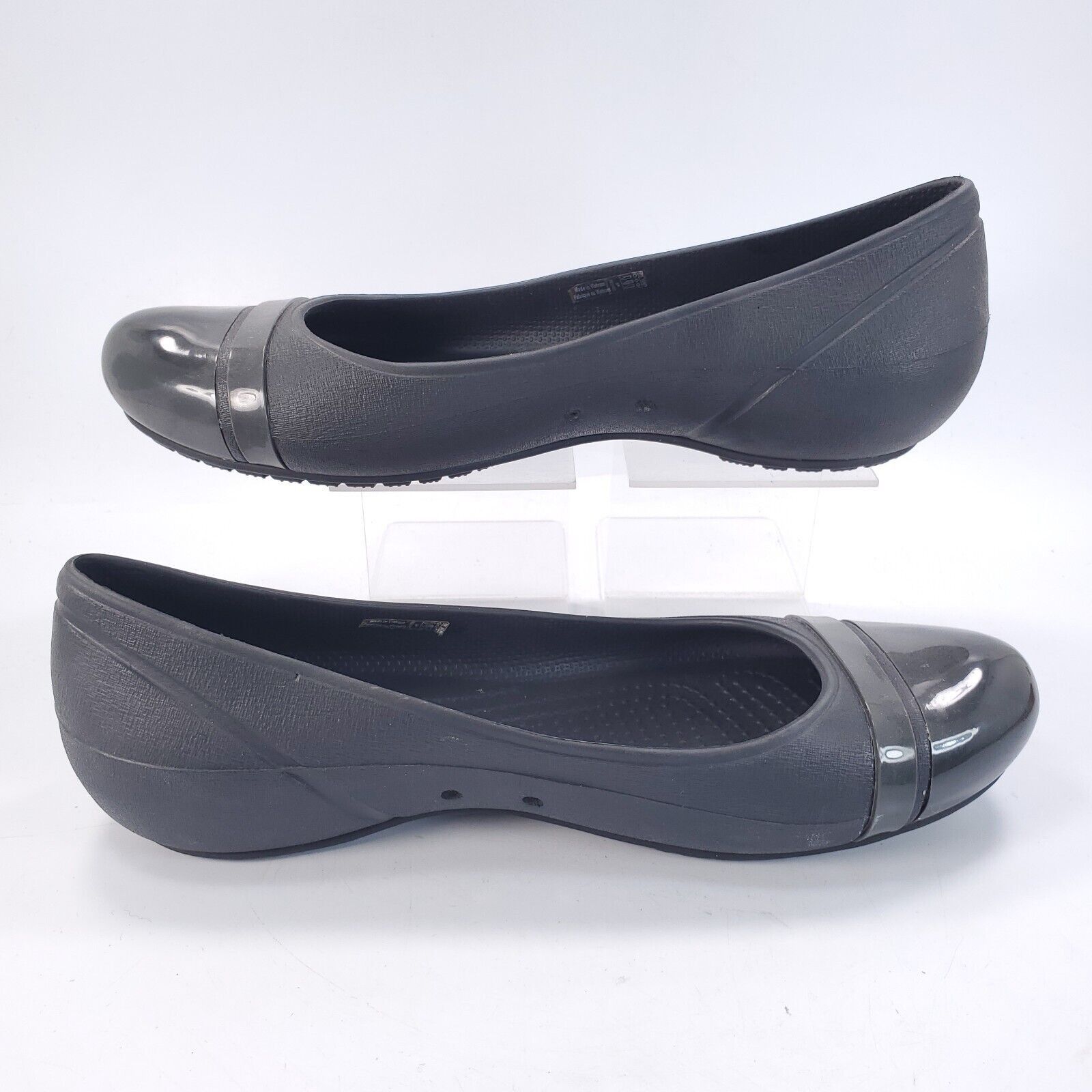 Crocs Crocs Ballet Flat Womens Size 9 Black Rubber Round Toe Size US 9 / IT 39 - 5 Thumbnail