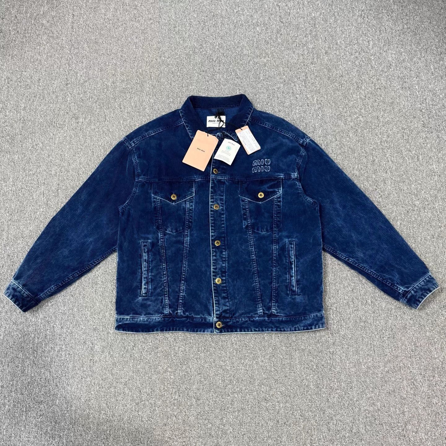 Miu Miu MIU MIU 24ss blue corduroy denim jacket 40 Size M / US 6-8 / IT 42-44 - 1 Thumbnail