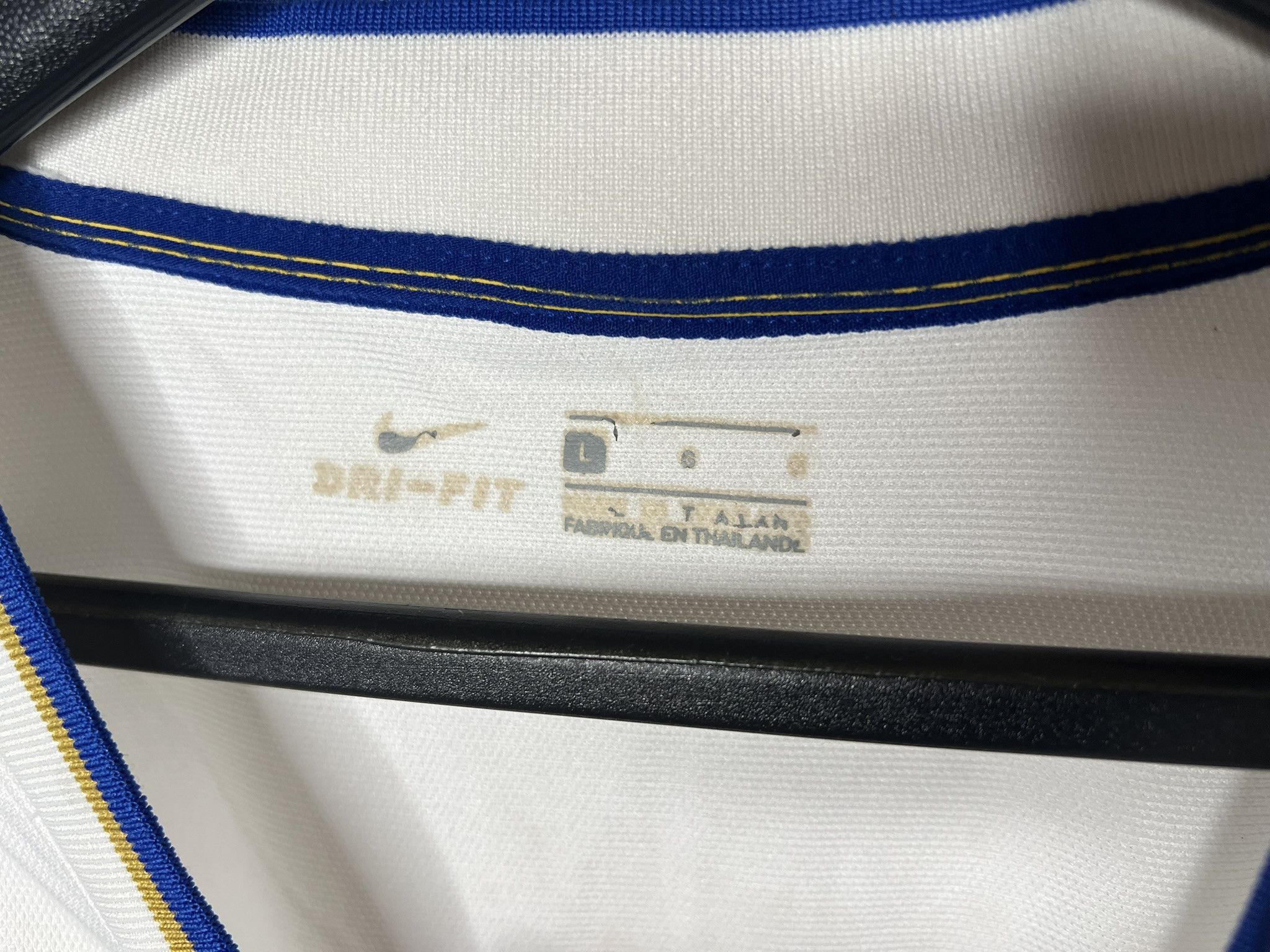 Nike LEEDS UNITED 2000 HOME RETRO REPLICA FOOTBAL SHIRT SOCCER Size US L / EU 52-54 / 3 - 4 Thumbnail