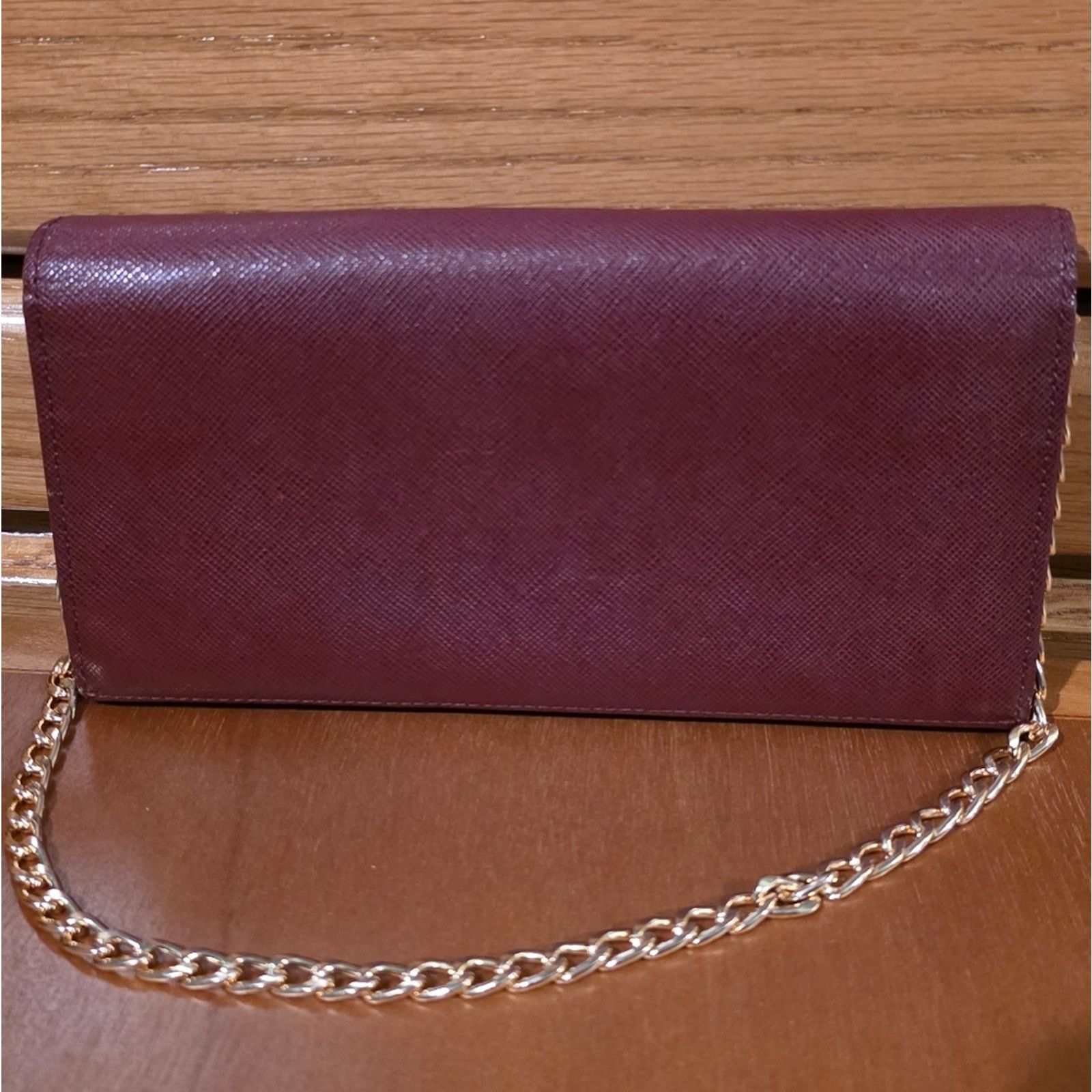 Burberry Burberry Bifold Kisslock Burgundy Wallet w/ Removable Chain Size ONE SIZE - 2 Thumbnail