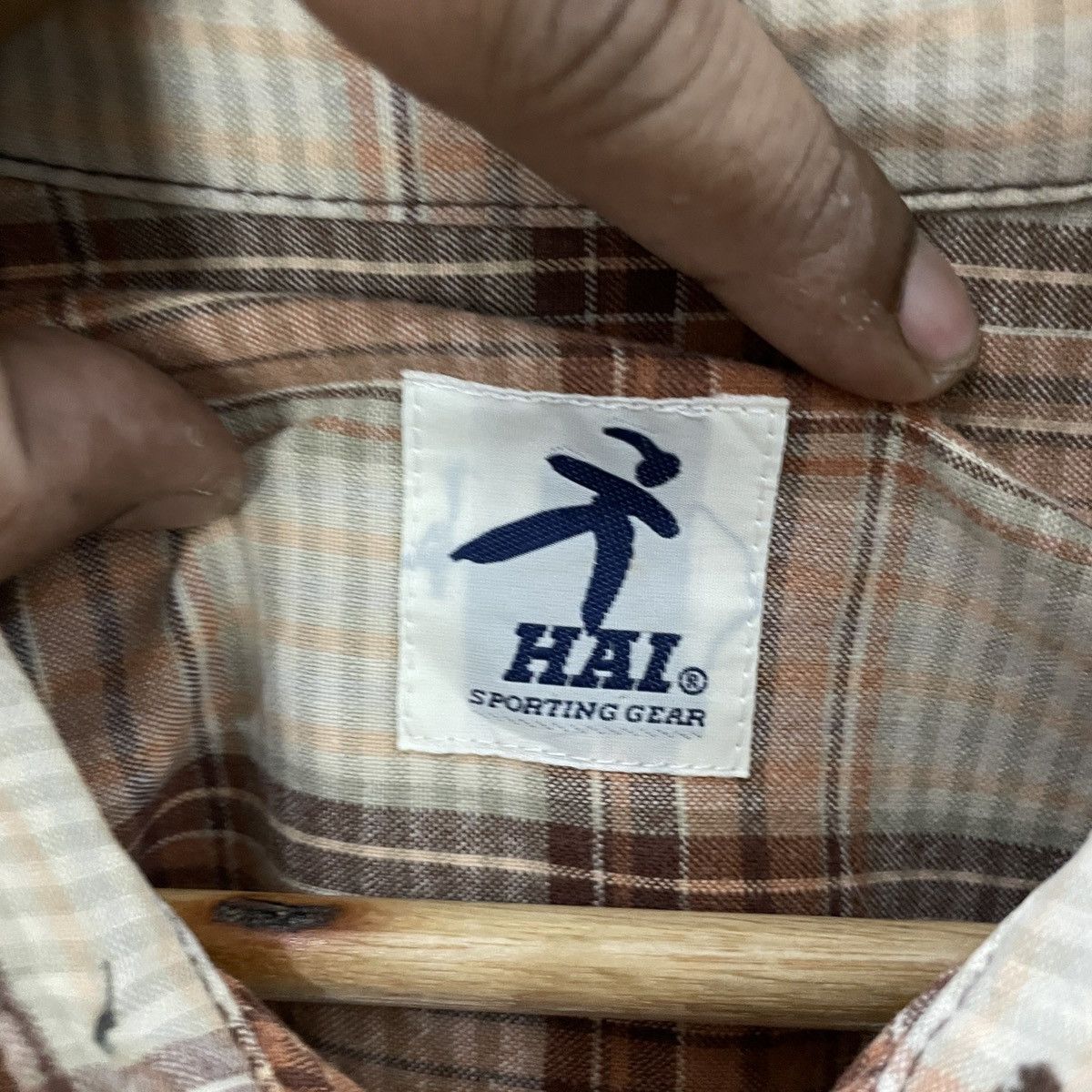 Hai Sporting Gear Vintage Hai Sporting Gear Issey Miyake Button Ups Tee Size US M / EU 48-50 / 2 - 6 Thumbnail