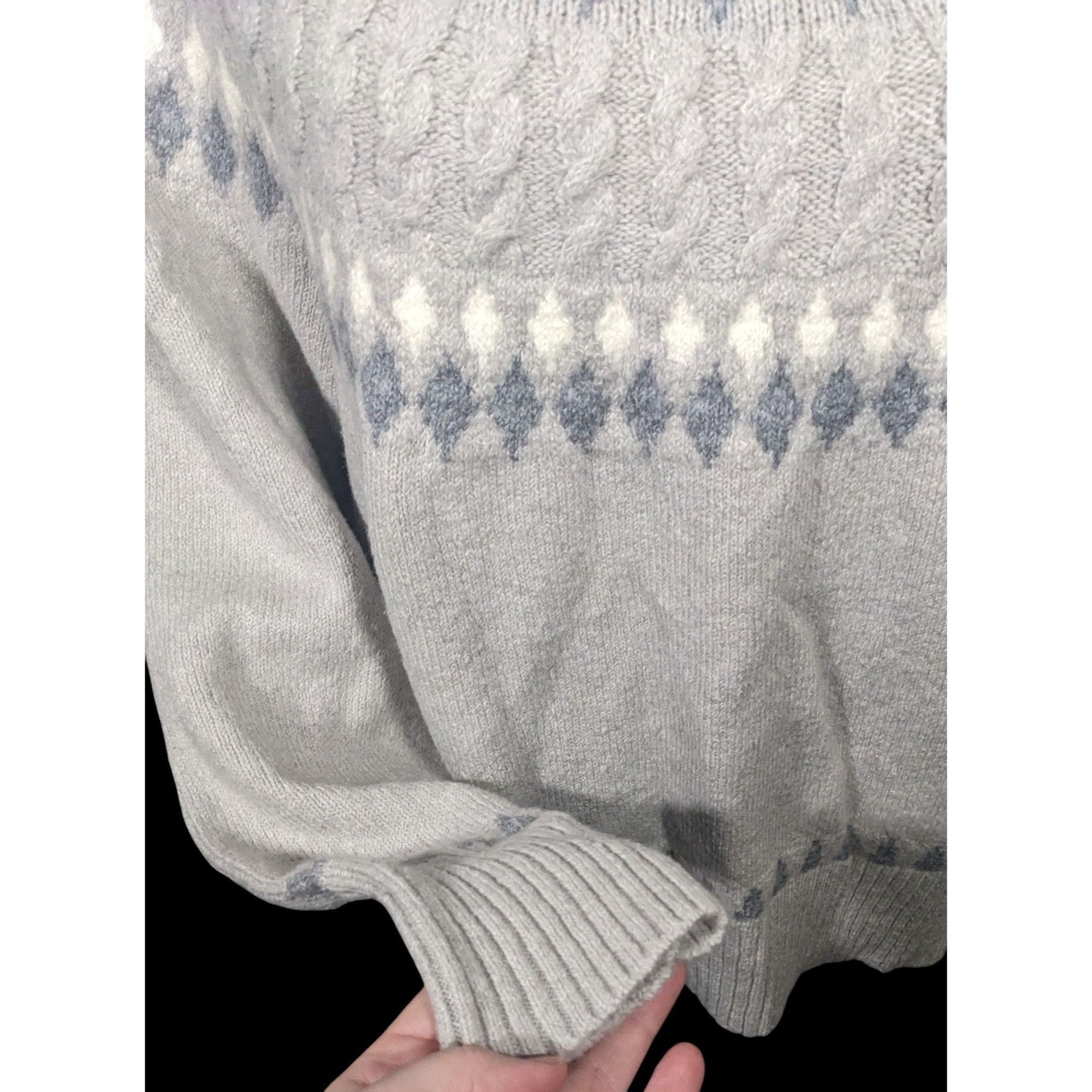 Nicole Miller Artelier Nicole Miller Grey And White Super Soft Sweater Siz Size L / US 10 / IT 46 - 3 Thumbnail