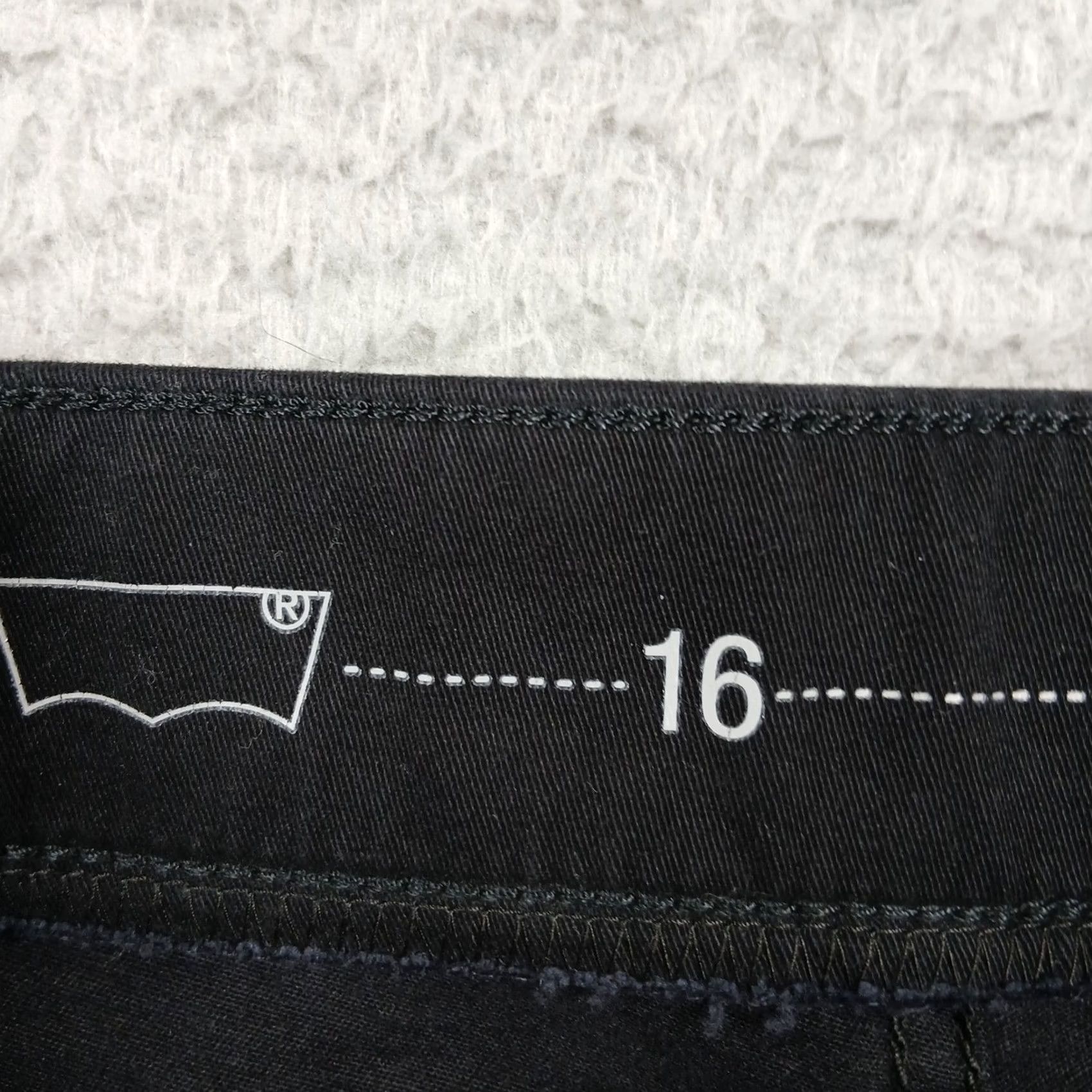 Levi's Levi's Women's Black Skinny Stretch Pull-On Jegging Pants 16W Mid Rise NWT Size 38" / US 16 / IT 52 - 4 Thumbnail