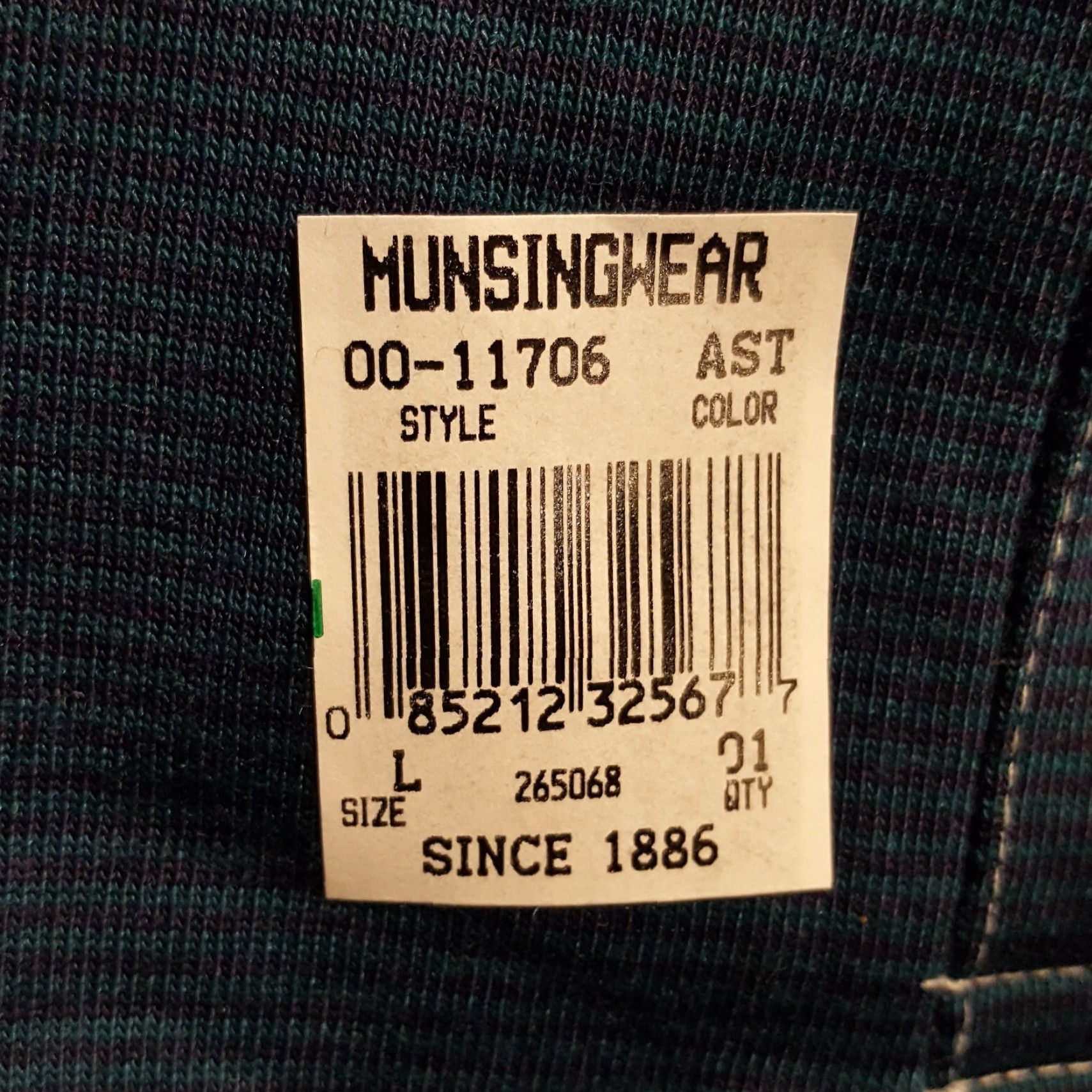 Vintage VTG MunsingWear Polo Shirt Striped Blue Short Sleeve Polo Shirt Mens L 90s Golf Tennis Surf Shirt Polo Shirt Size US L / EU 52-54 / 3 - 5 Thumbnail