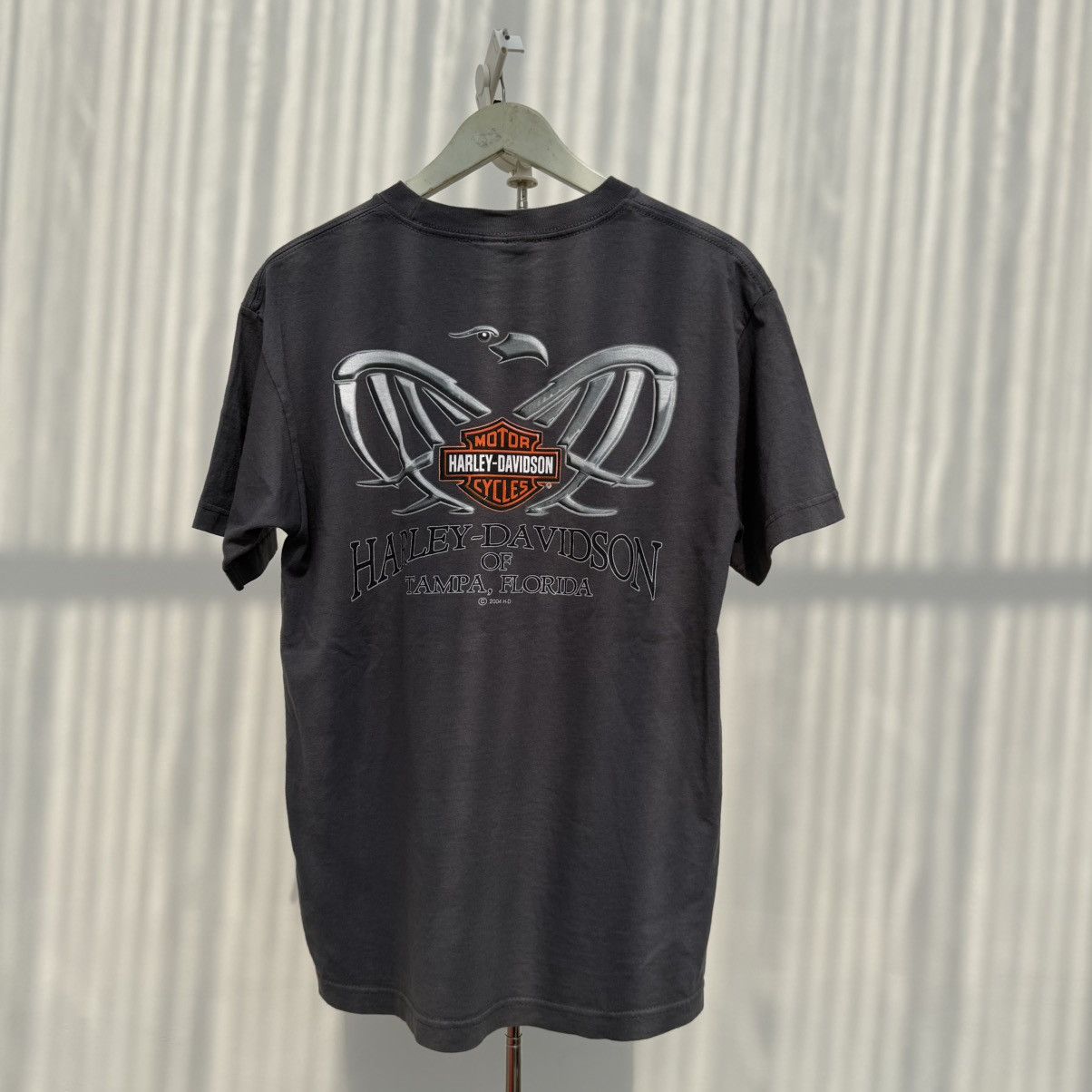 Vintage Vintage Harley Davidson Tampa Florida Eagle Logo Tee 2004 Size US M / EU 48-50 / 2 - 5 Thumbnail
