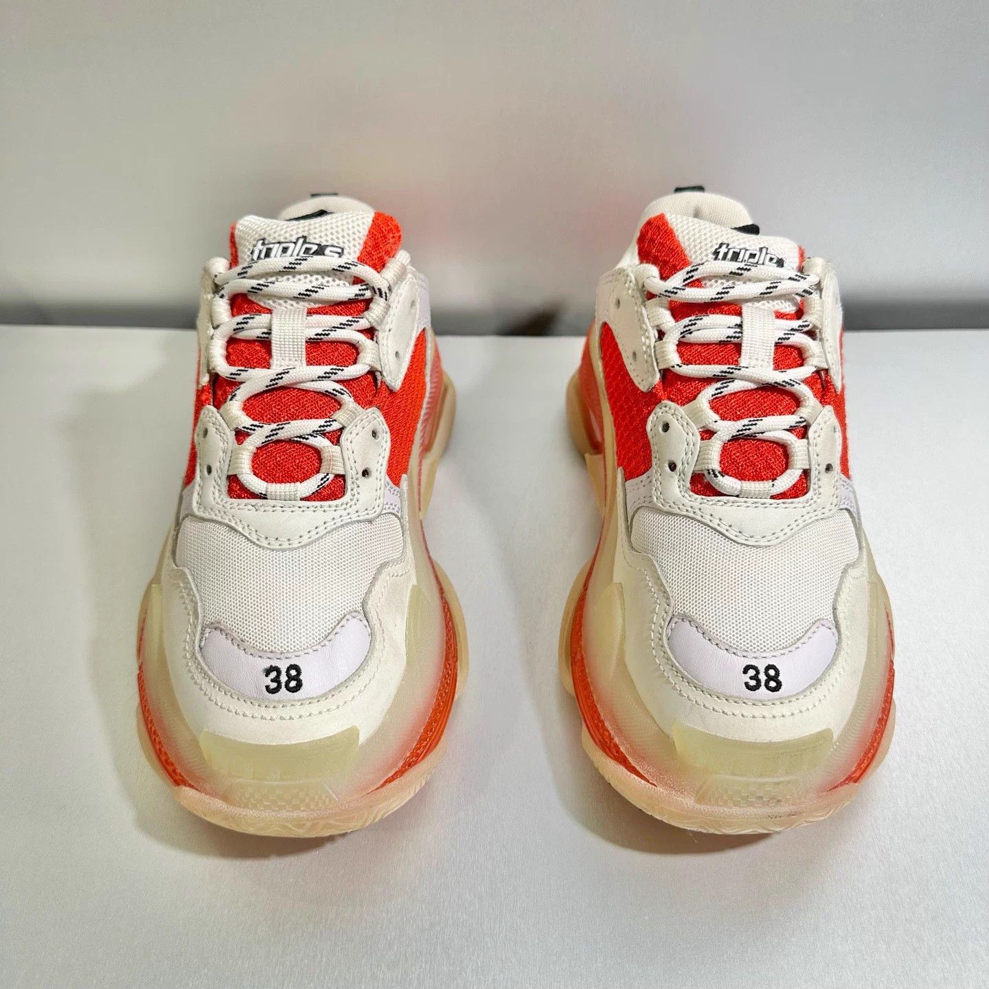 Balenciaga Balenciaga Triple White Red Colorblock Low-Top 38 Size US 7 / IT 37 - 2 Thumbnail