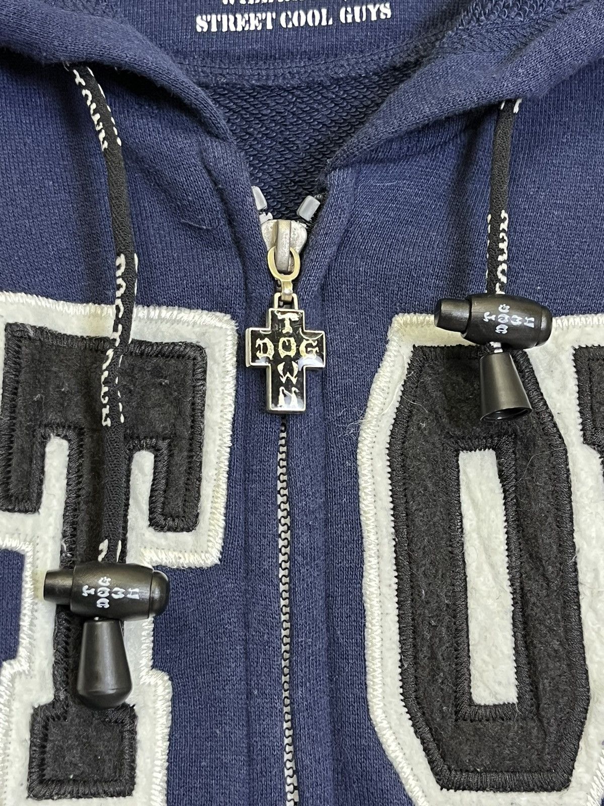 Dogtown BAGGY🔥DOGTOWN BIG SPELLOUT ZIPPER HOODIES Size US XL / EU 56 / 4 - 4 Thumbnail
