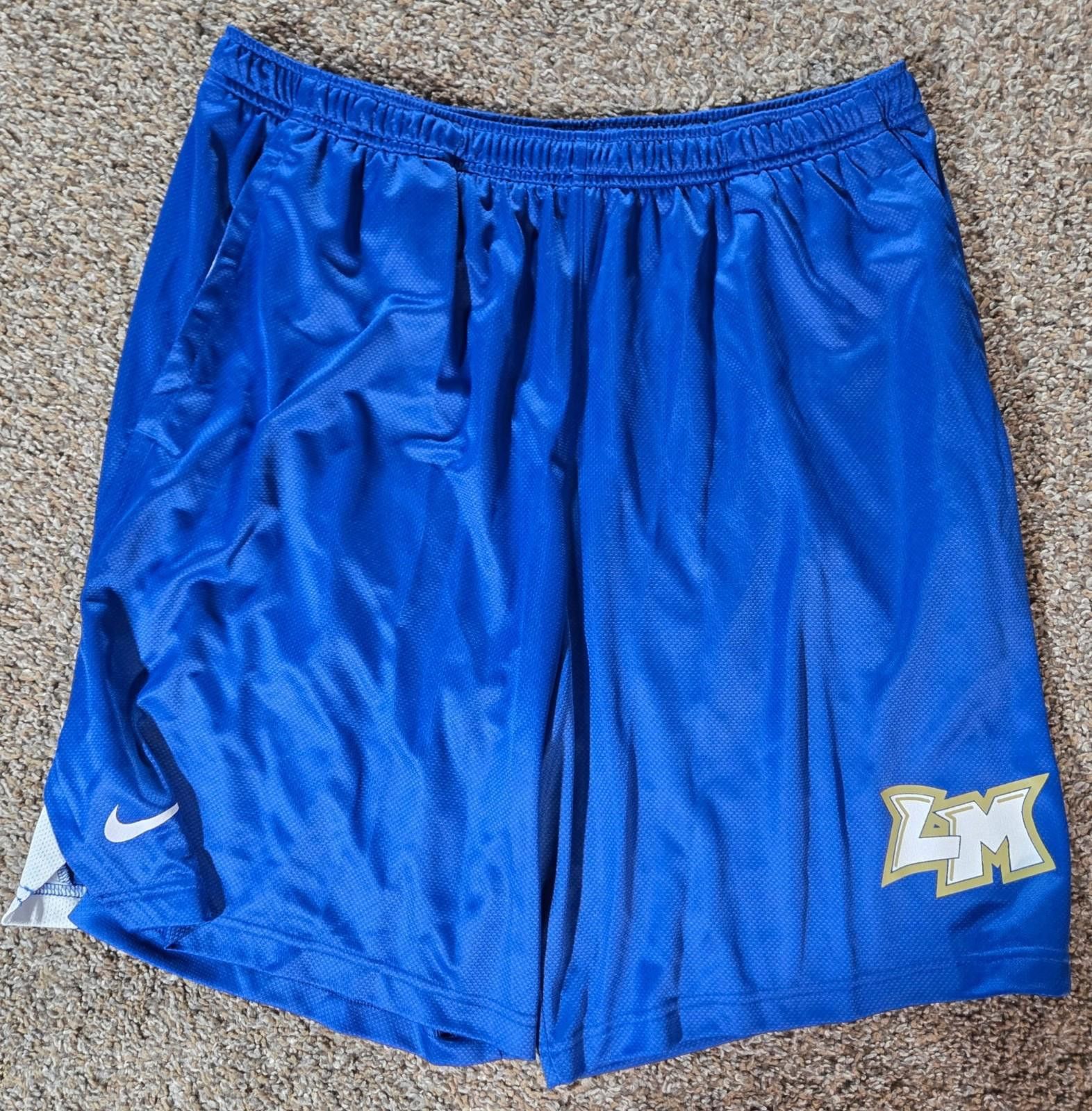 Nike Nike Dri Fit drawstring athletic shorts XL blue LAKE MILLS Size US 36 / EU 52 - 1 Thumbnail