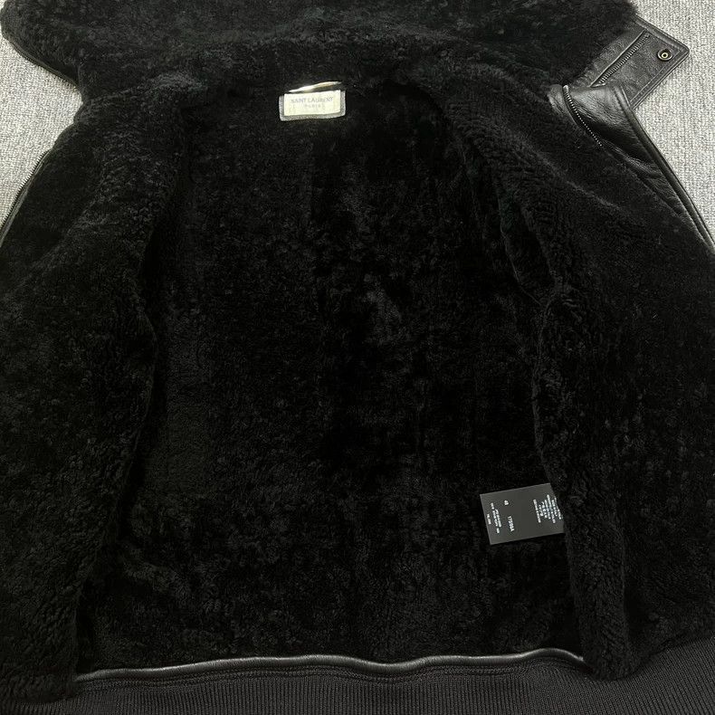 Saint Laurent Paris Saint Laurent Paris 19fw fur integrated pilot leather jacke Size US M / EU 48-50 / 2 - 3 Thumbnail
