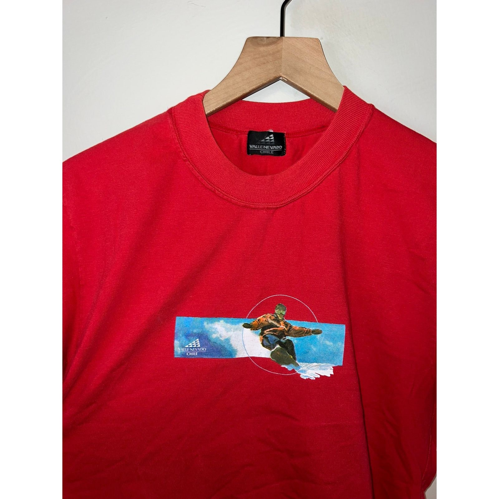 Vintage Vintage Snowboard Shirt Valle Nevado Chile Snowboarding Tee Size US M / EU 48-50 / 2 - 7 Thumbnail