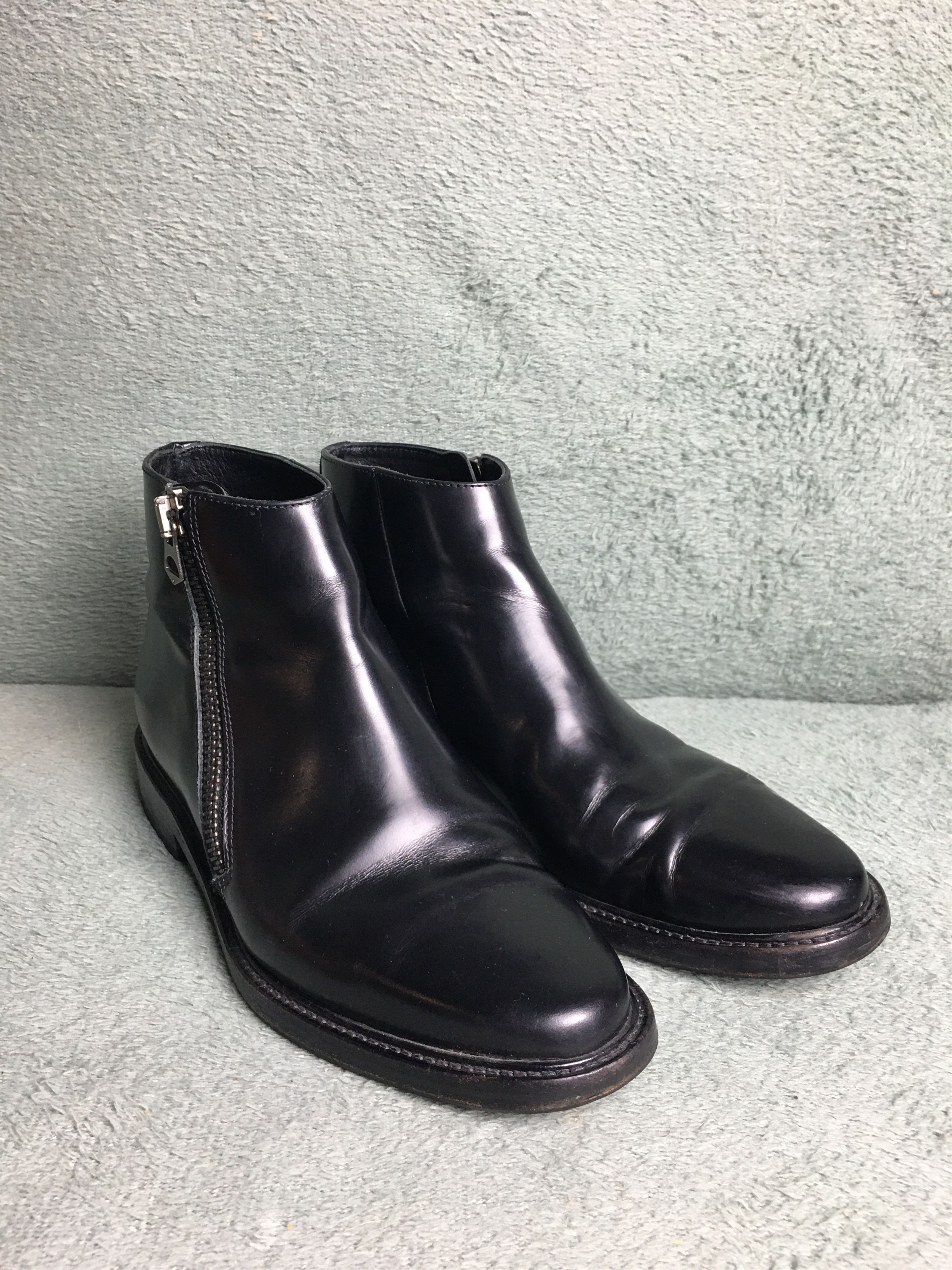 Acne Studios Acne Studios Dally Black Patent Leather Ankle Boots EU 39 Size US 9 / IT 39 - 8 Thumbnail