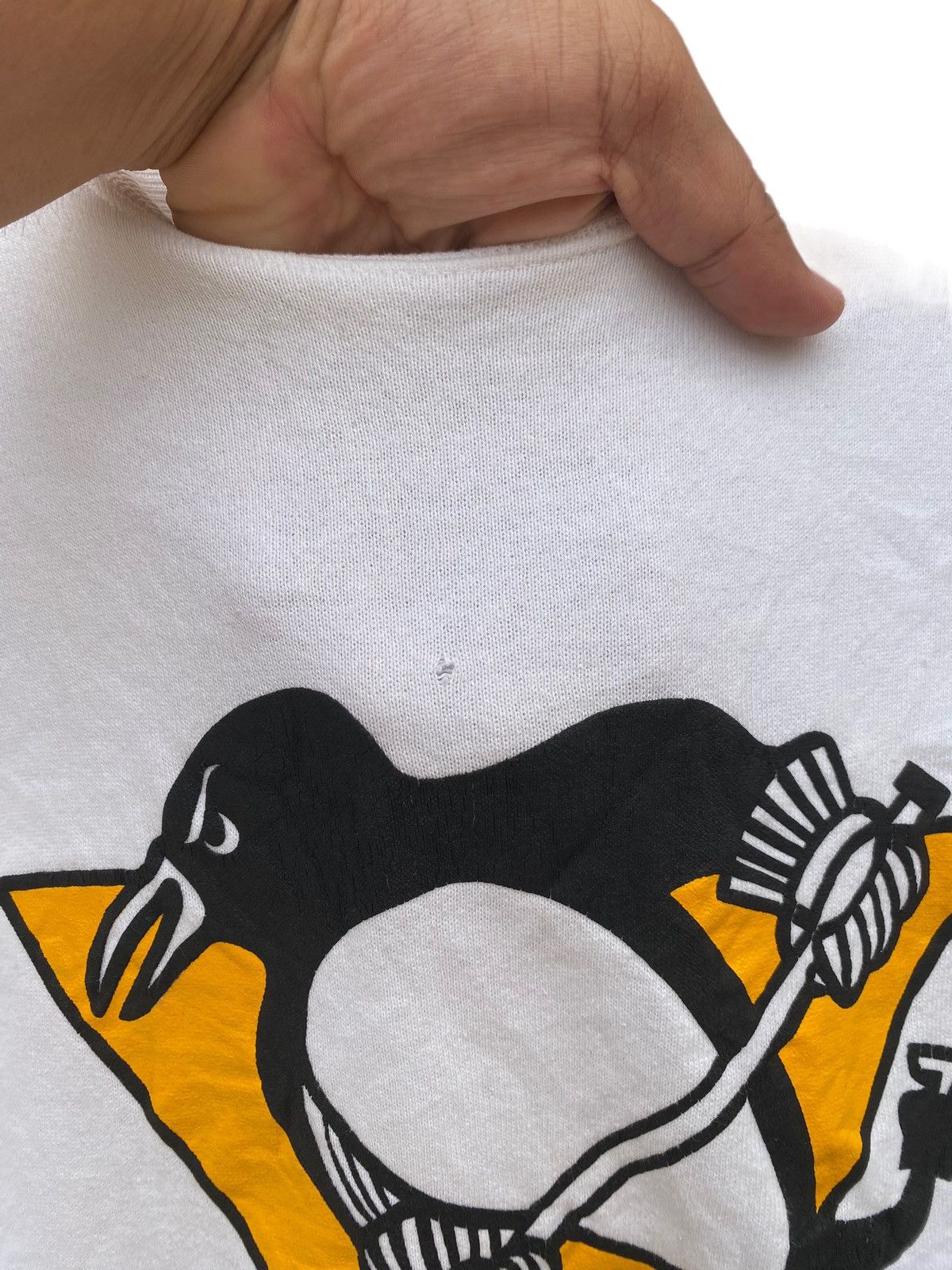 Fruit Of The Loom Vintage Pittsburg Penguins Sweatshirt Size US M / EU 48-50 / 2 - 6 Thumbnail