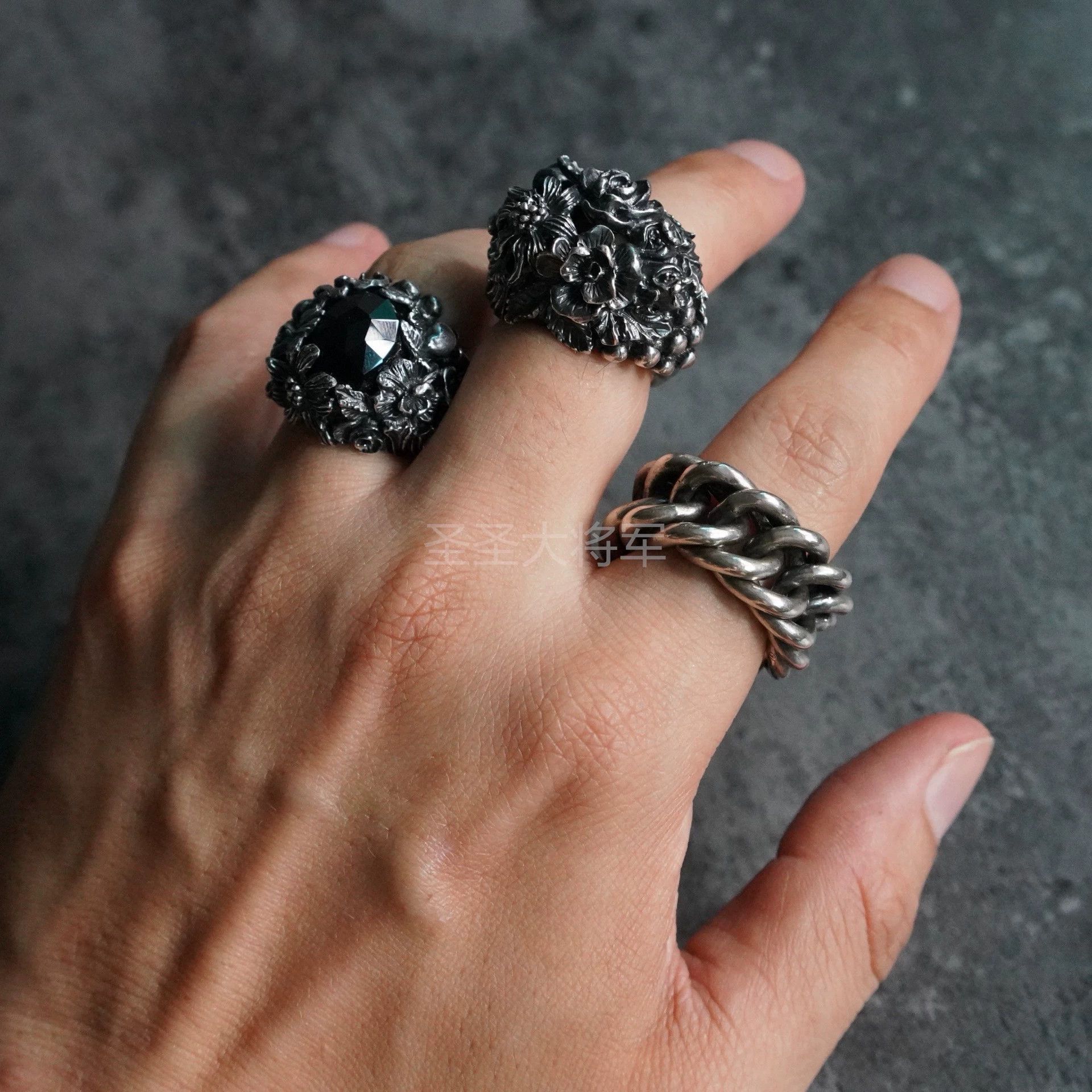 Ugo Cacciatori Ugo Cacciatori Craftsman Pioneer S Ring Size ONE SIZE - 4 Thumbnail