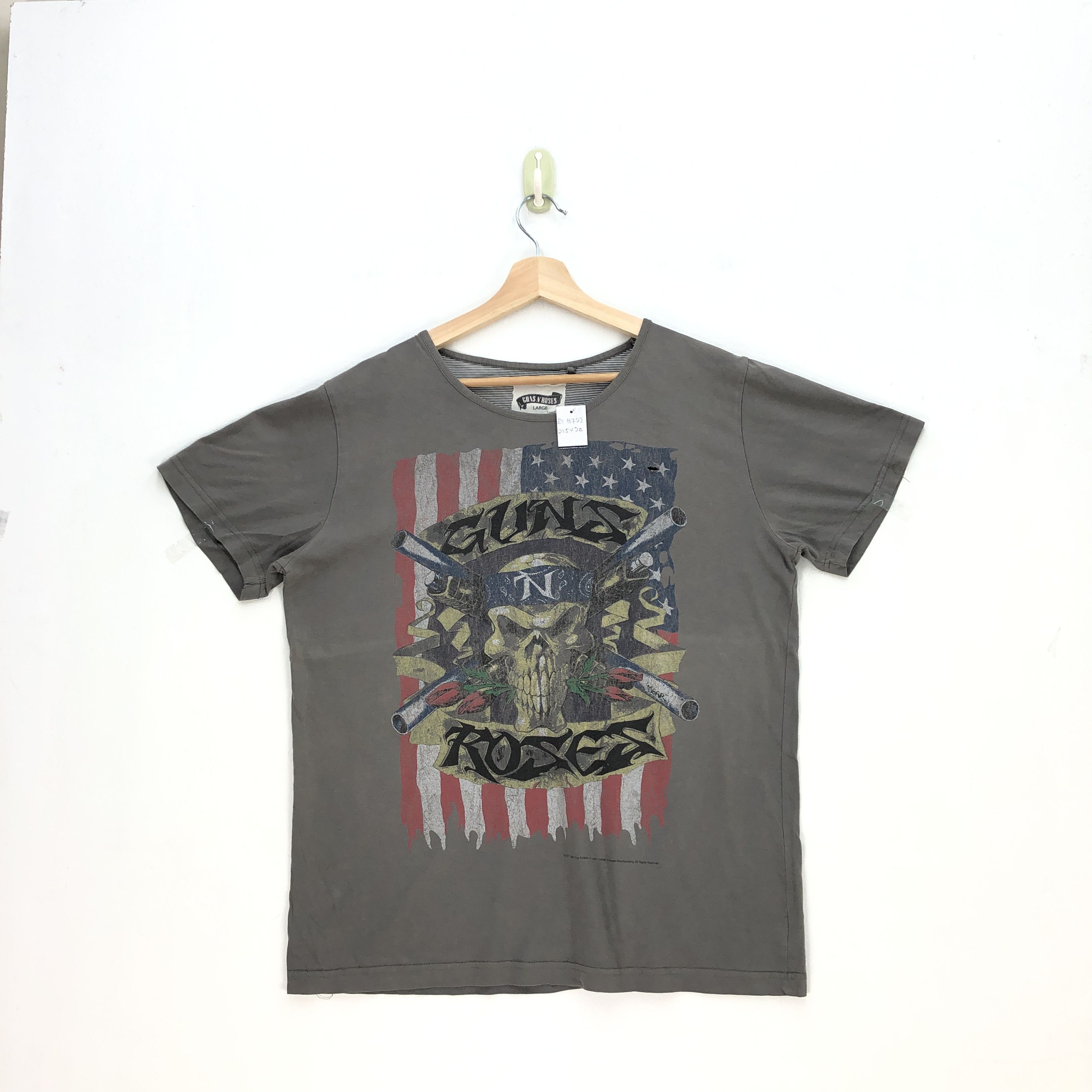 Band Tees Vintage Gun N Roses T Shirt Black Frog Rock Band Tees Size US L / EU 52-54 / 3 - 1 Thumbnail