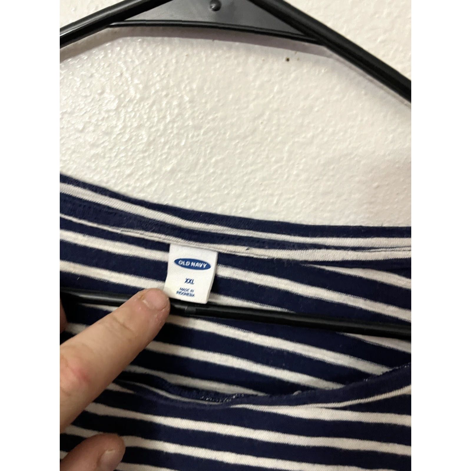Old Navy VINTAGE Old Navy Women's Shirt 2XL Blue Navy Ivory Striped 3/4 Sleeve Round Neck Casual Top Womens Size XXL / US 16-18 / IT 52-54 - 3 Thumbnail