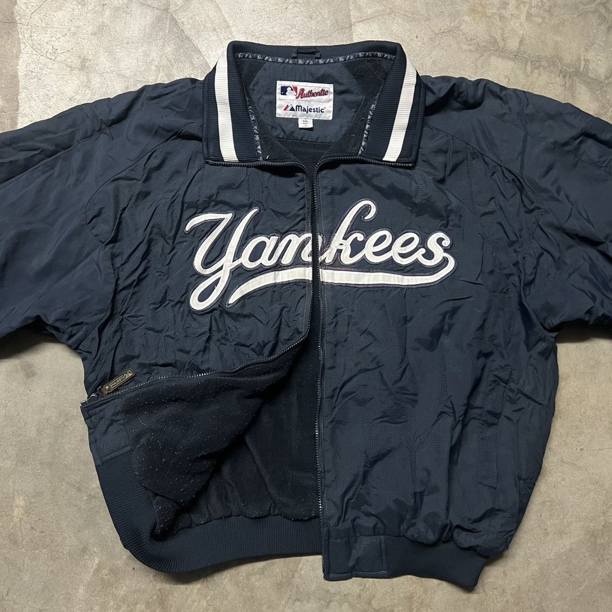 MLB × Majestic × New York Yankees Vintage MLB New York Yankees Majestic Jacket Size US XXL / EU 58 / 5 - 3 Thumbnail