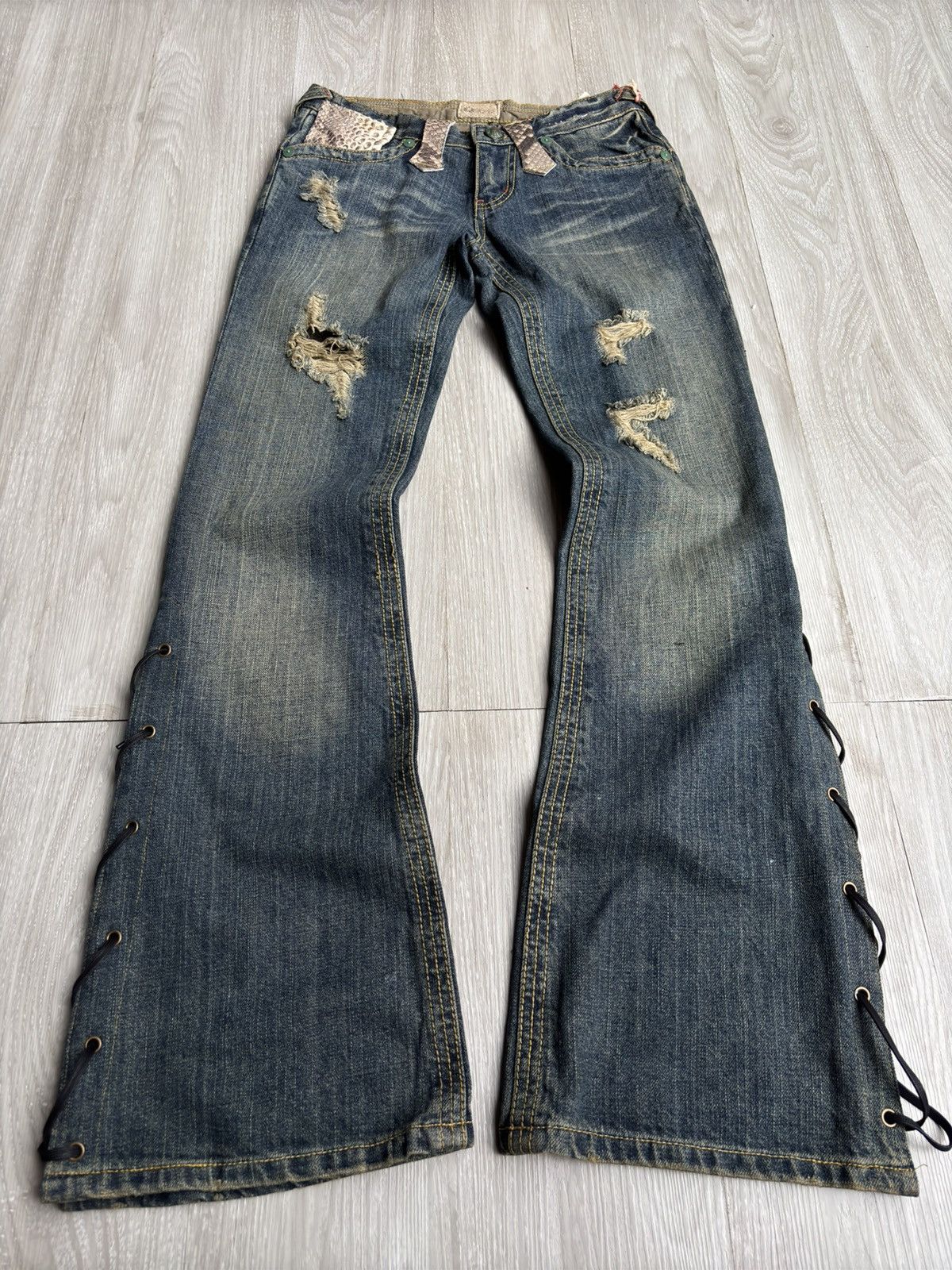 Japanese Brand REEF phyton accent lace up flare jeans Size US 26 / EU 42 - 1 Thumbnail