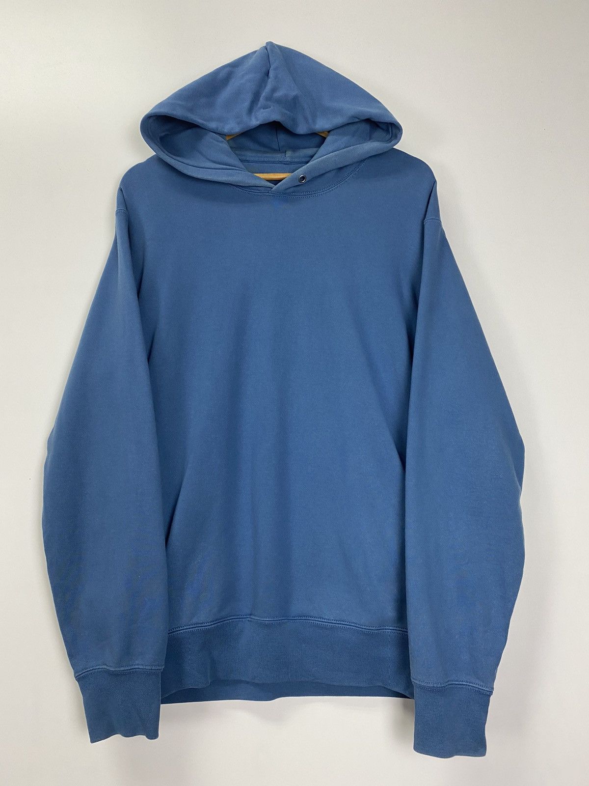 Uniqlo Uniqlo Hoodies Size US XL / EU 56 / 4 - 8 Thumbnail