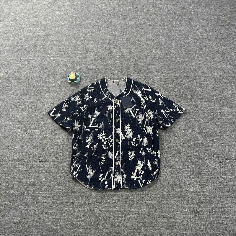 Louis Vuitton Louis Vuitton Blue Cotton Short Sleeve Shirt 0089 Size US M / EU 48-50 / 2 - 1 Thumbnail