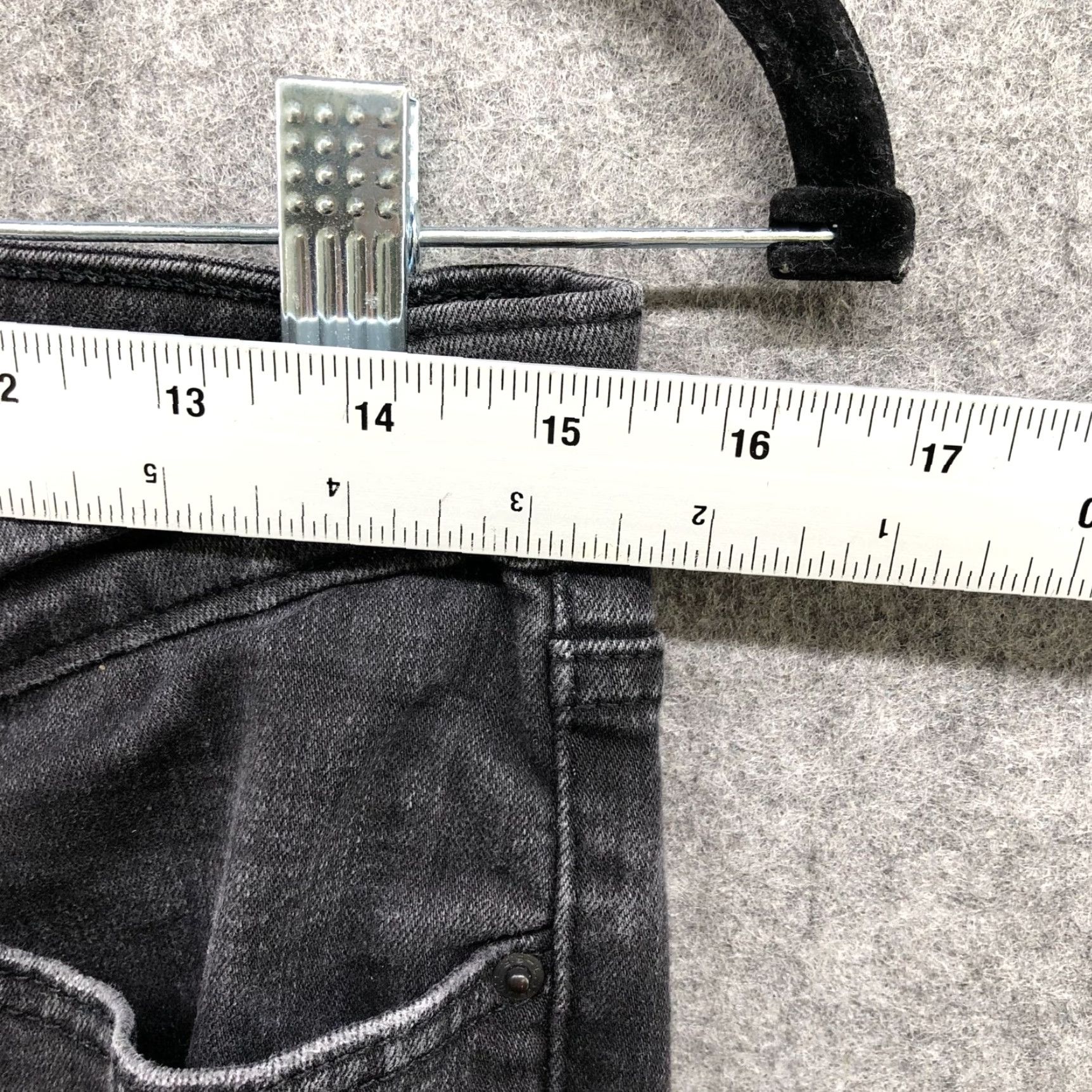Levi's Levi's 711 Skinny Jean Womens 31x30 Distressed Black Dark Wash Jeans Regular 5-Pocket Levi's Model 711 Womens Size 24" / US 00 / IT 34 - 6 Thumbnail
