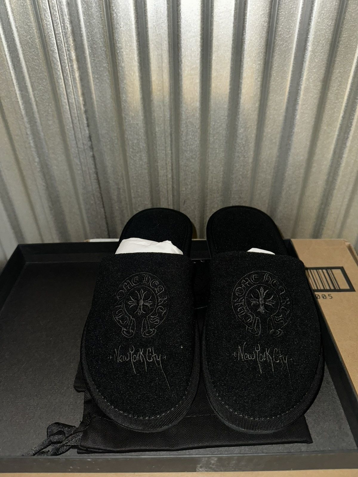 Chrome Hearts Chrome Hearts Hotel Slippers Nyc Exclusive Small Size US 8 / EU 41 - 1 Thumbnail