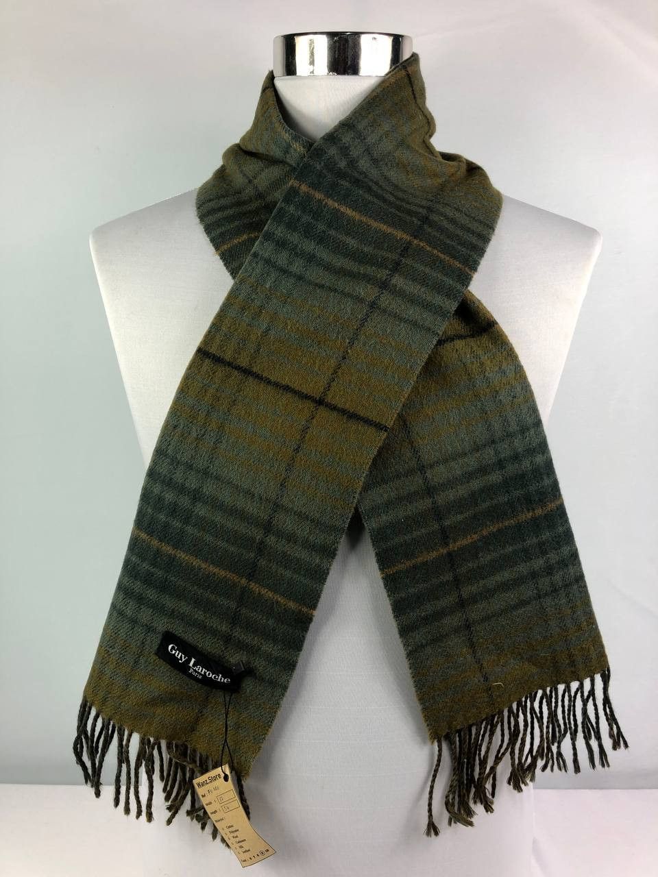 Guy Laroche Guy Laroche Scarf / Muffler / Neckwear FS165 Size ONE SIZE - 2 Thumbnail