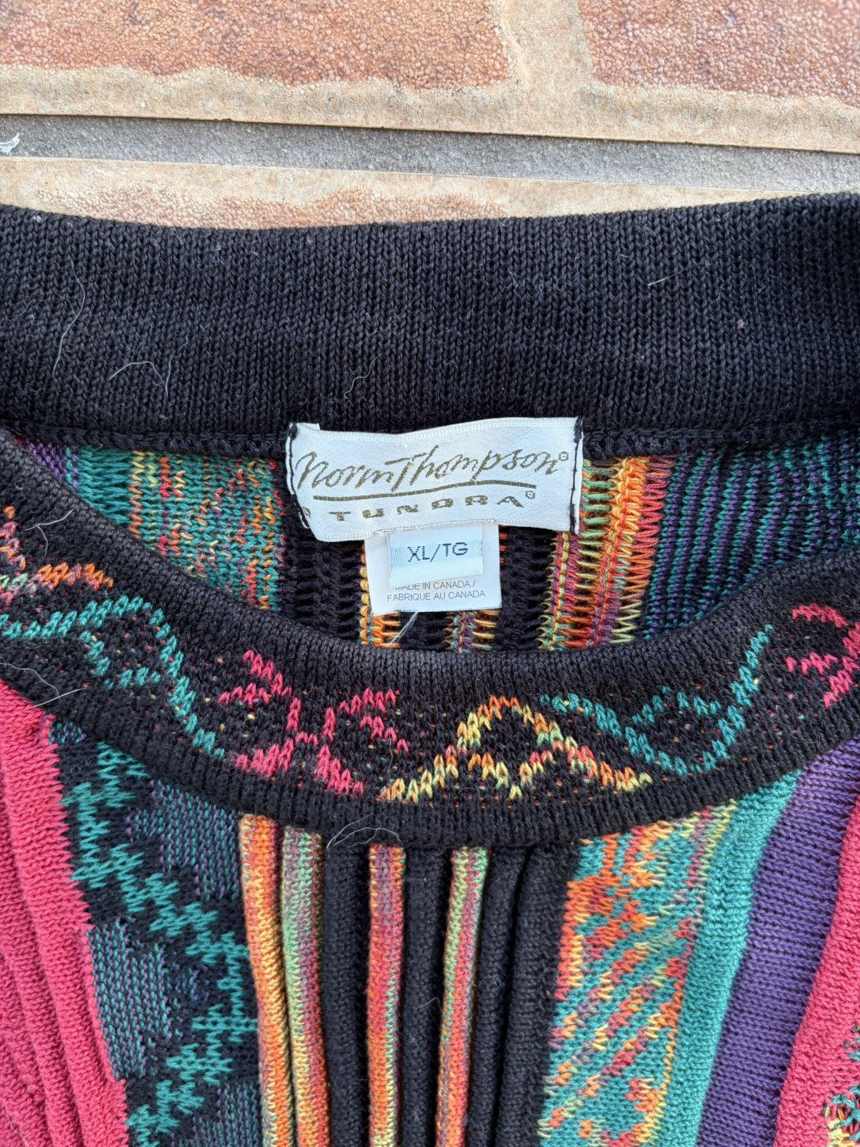 Tundra Vintage Knitted sweater Size US XL / EU 56 / 4 - 2 Thumbnail