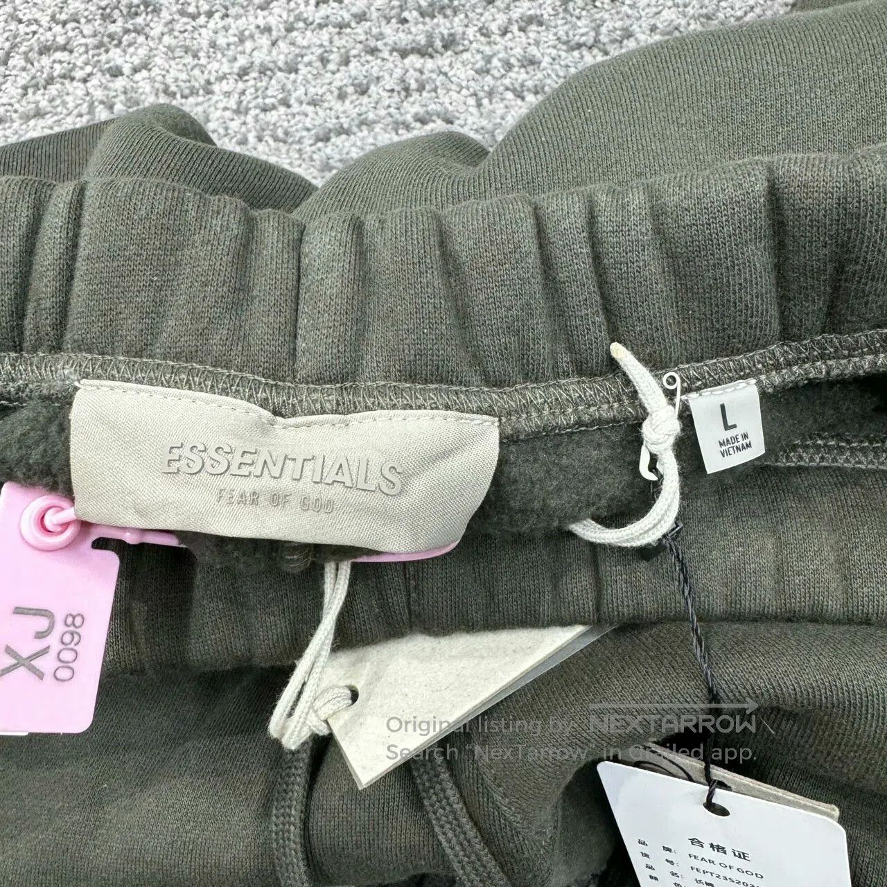 Fear of God fog essentials gray black logo sweatpants. Size US 32 / EU 48 - 5 Thumbnail