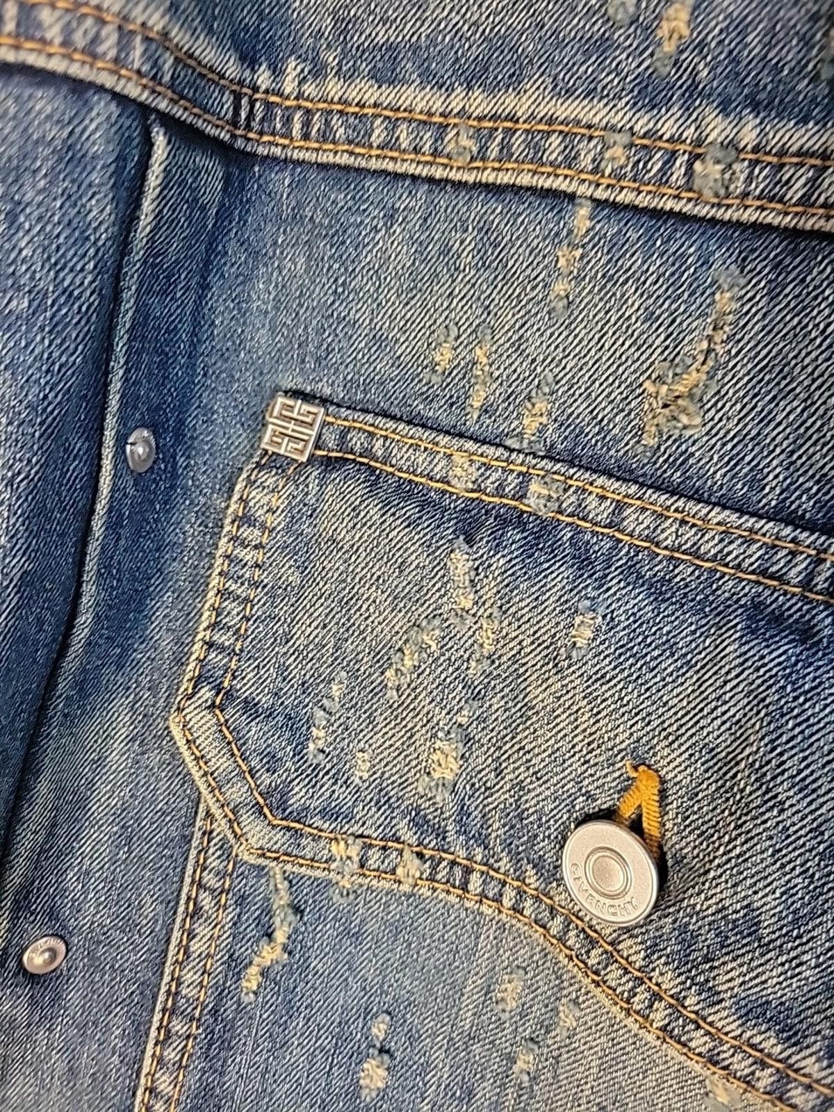 Givenchy Givenchy Distressed Blouson Made In Japan Denim M Rrp £1700 Size US M / EU 48-50 / 2 - 6 Thumbnail