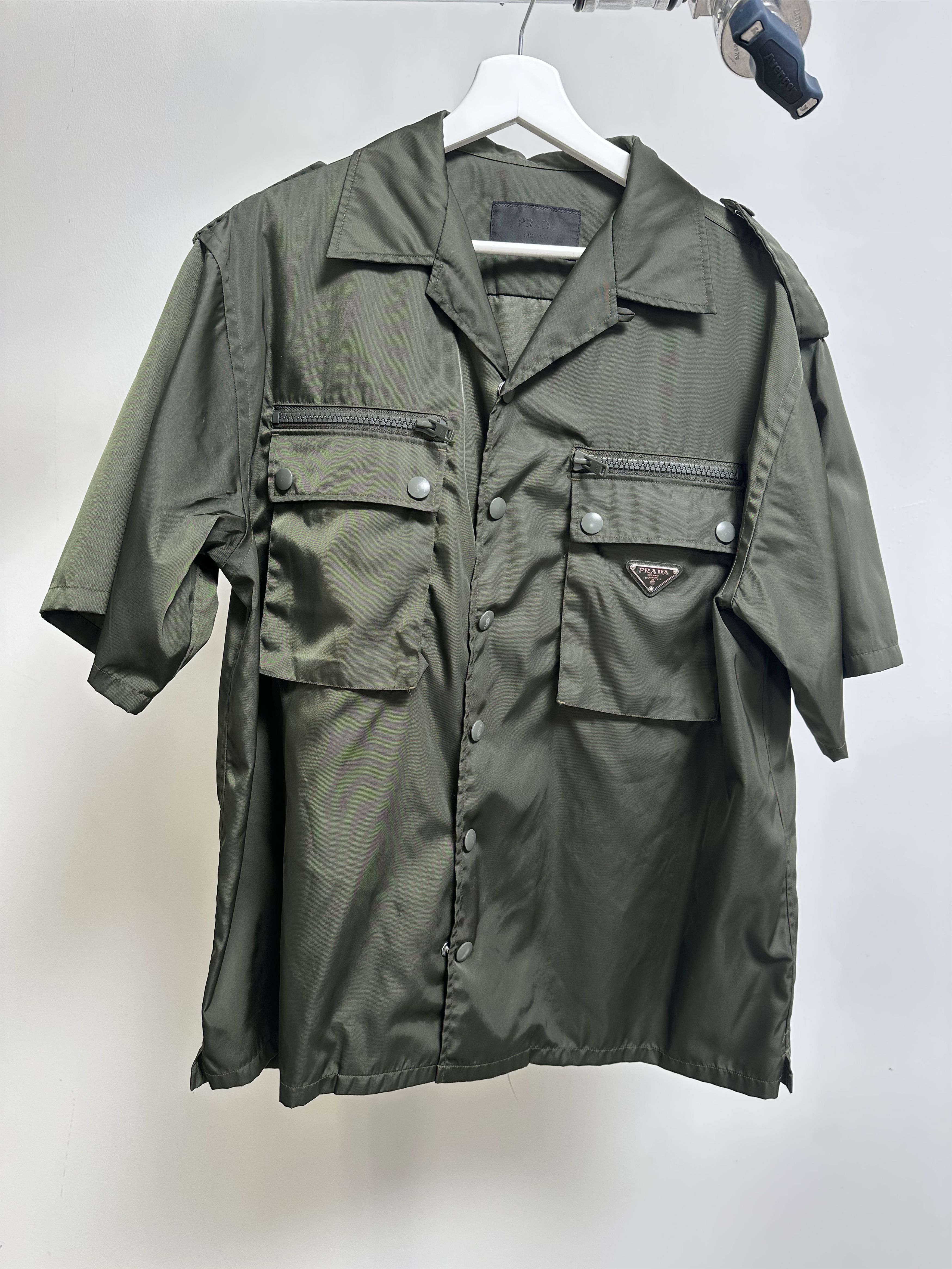 Prada Prada Green Military Shirt Nylon Size US L / EU 52-54 / 3 - 1 Thumbnail