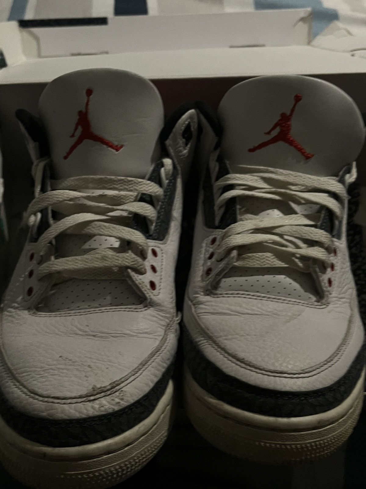 Jordan Brand × Nike Fire Red Jordan 3s Size US 10 / EU 43 - 3 Thumbnail