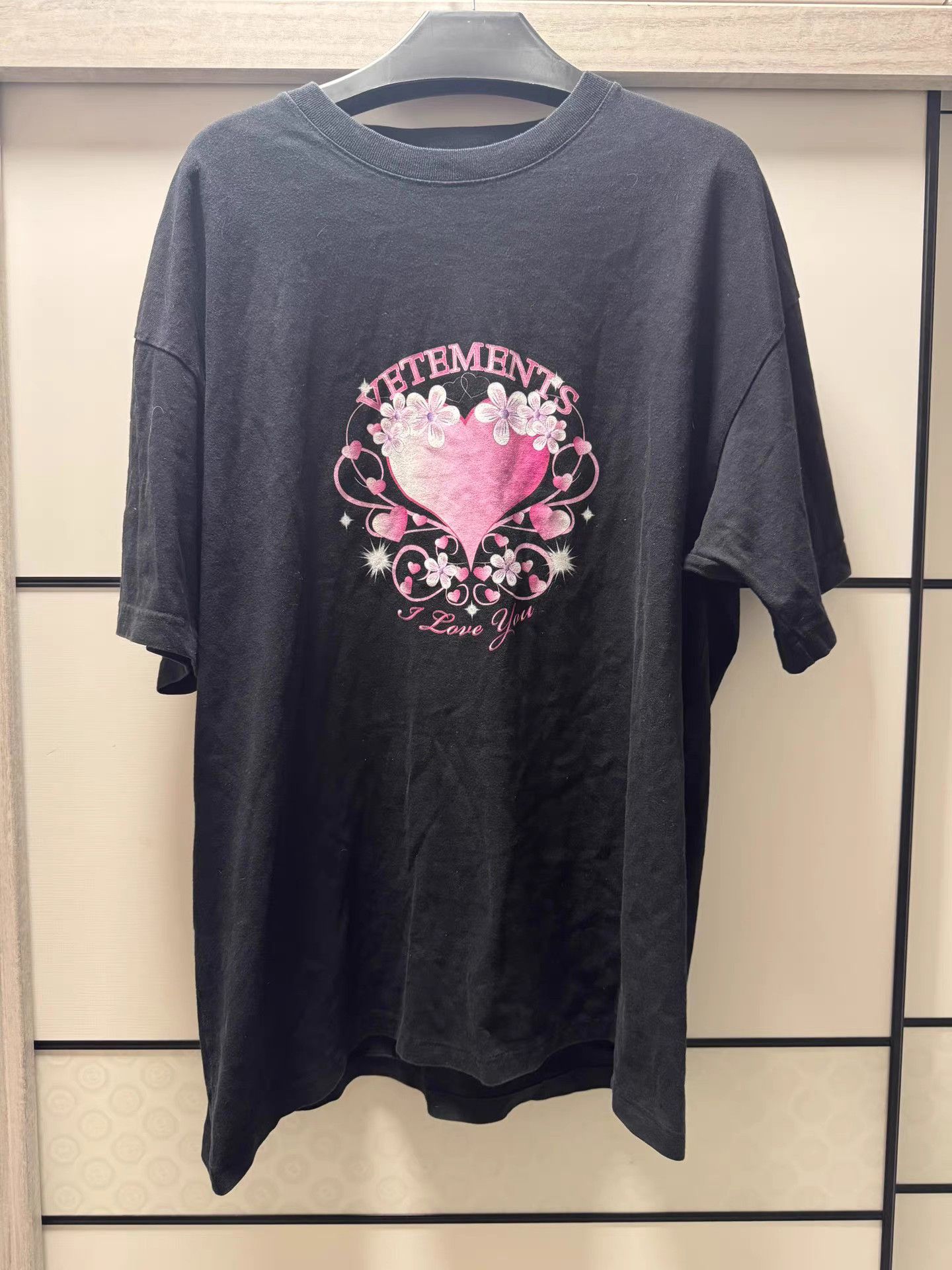 Vetements Vetements Heart Print T-Shirt Size US S / EU 44-46 / 1 - 1 Thumbnail