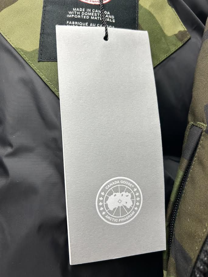 Canada Goose CANADA GOOSE MAITLAND PARKA WOODLAND CAMO Size US M / EU 48-50 / 2 - 9 Thumbnail