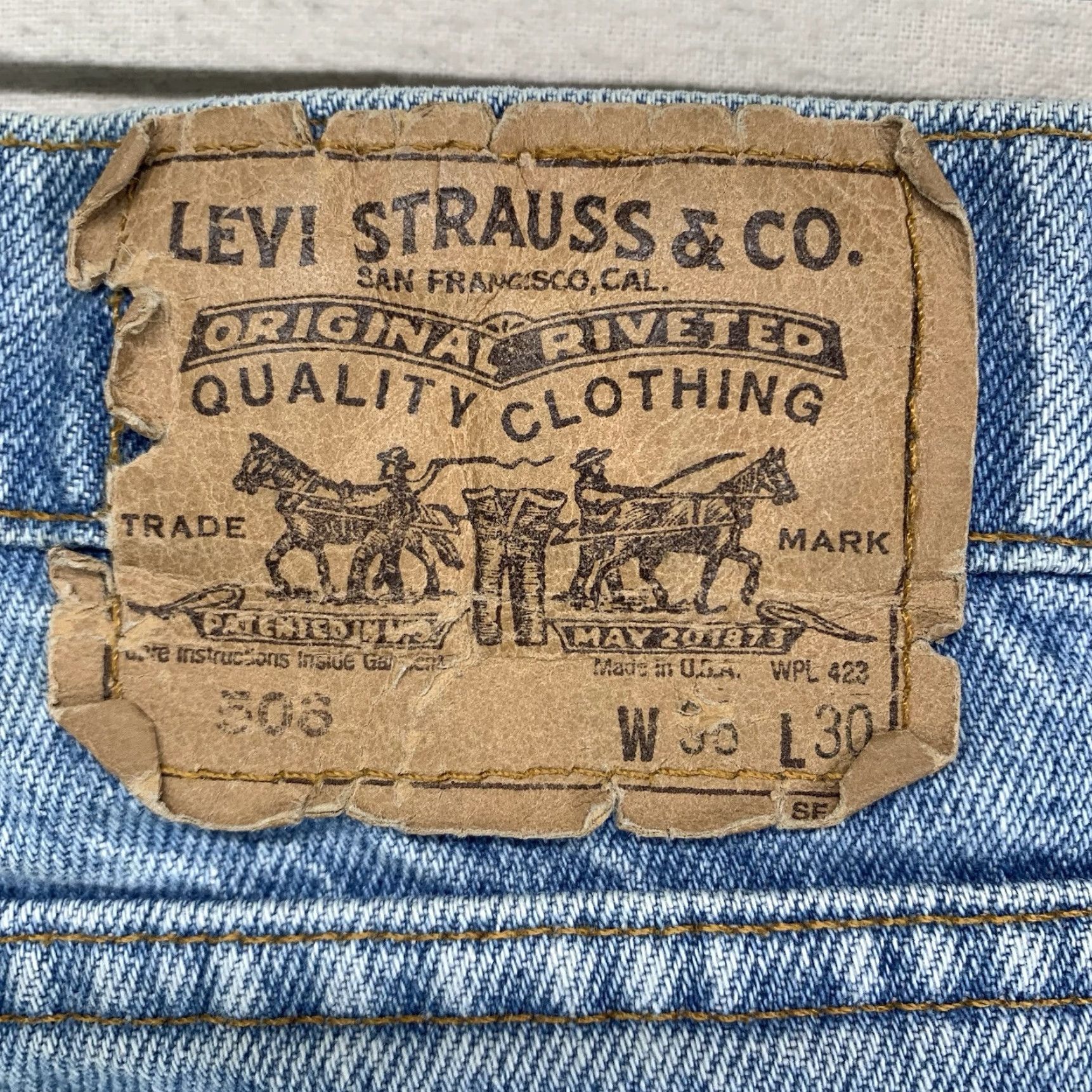 Vintage Vintage Levi's Men’s Jeans 506 36x30 Straight Fit Mid-Rise Denim U.S. Made 1990s Size US 36 / EU 52 - 3 Thumbnail