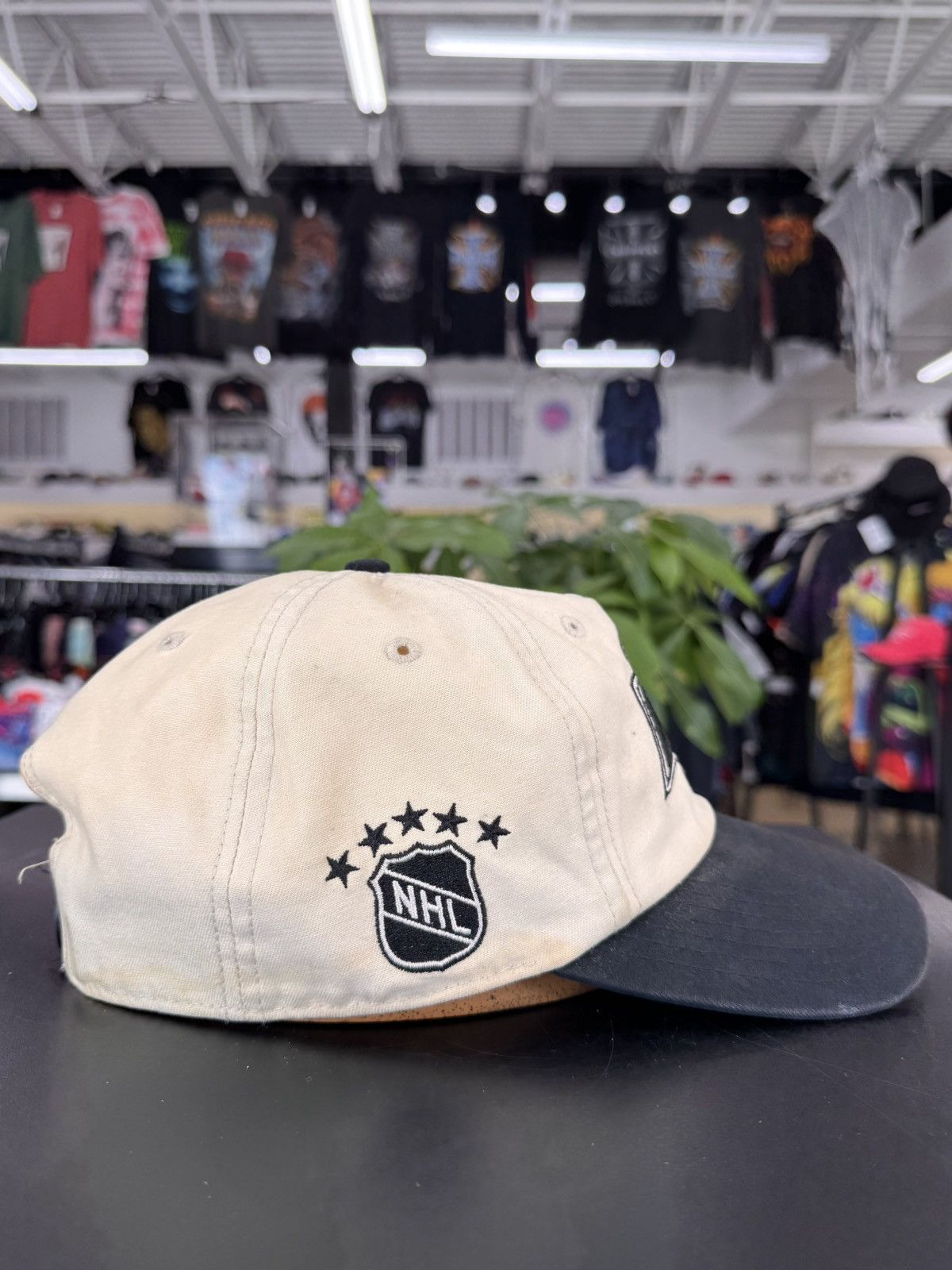 NHL 90s NHL Los Angeles LA Kings Pinch Hockey Snapback Size ONE SIZE - 3 Thumbnail