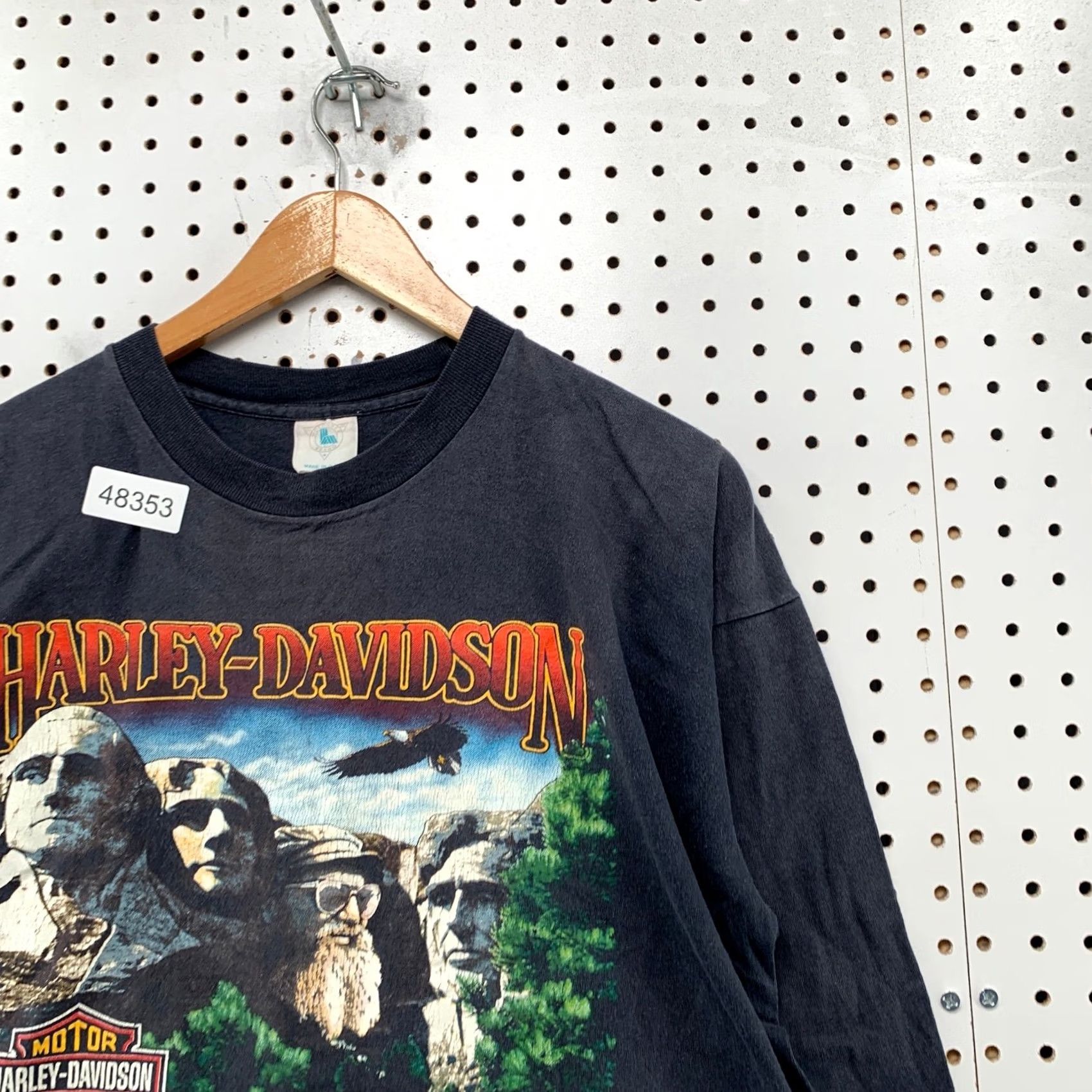 Harley Davidson VINTAGE Harley-Davidson Long Sleeve Shirt Mens 2XL Black Mount Rushmore Graphic Print Logo 100% Cotton Jersey Double-Sided Crew Neck Size US XXL / EU 58 / 5 - 7 Thumbnail