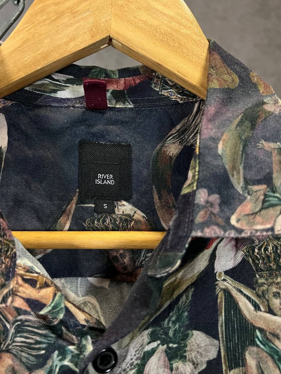 Other Art crazy shirt Size US S / EU 44-46 / 1 - 5 Thumbnail