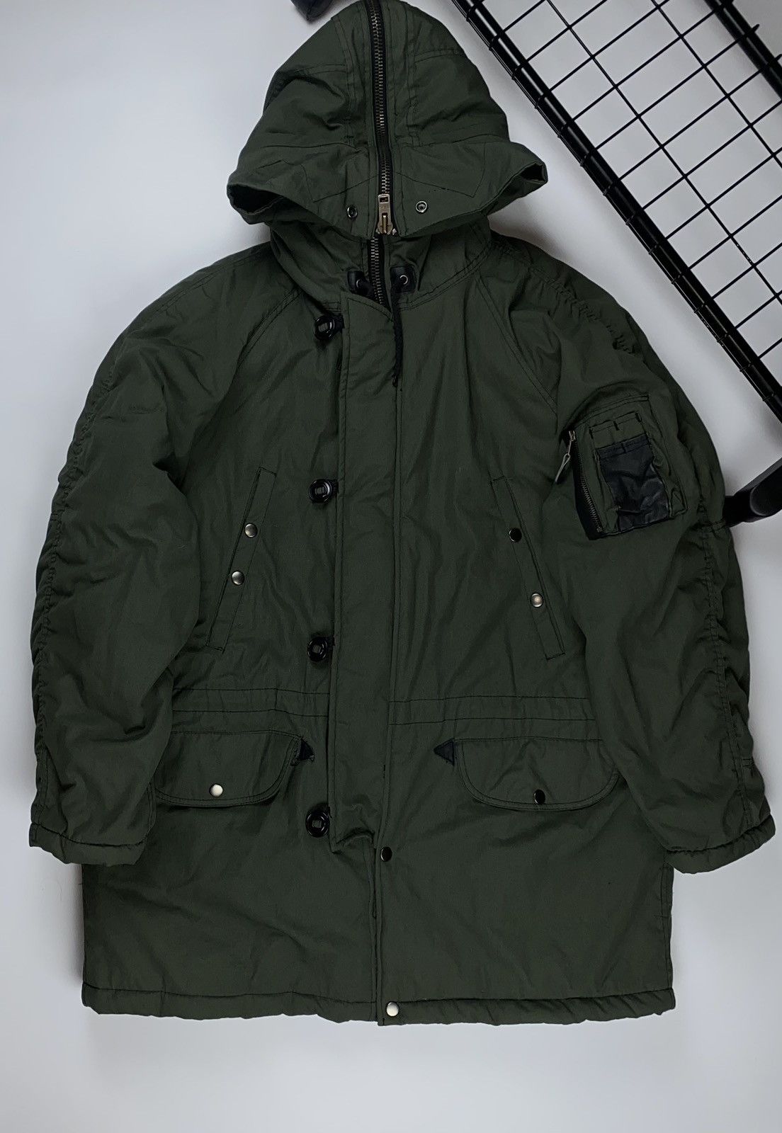 image of US Air Force x Vintage Us Air Corp Force Military Aero Club Ammo Man Jacket Parka in Green (Size XL