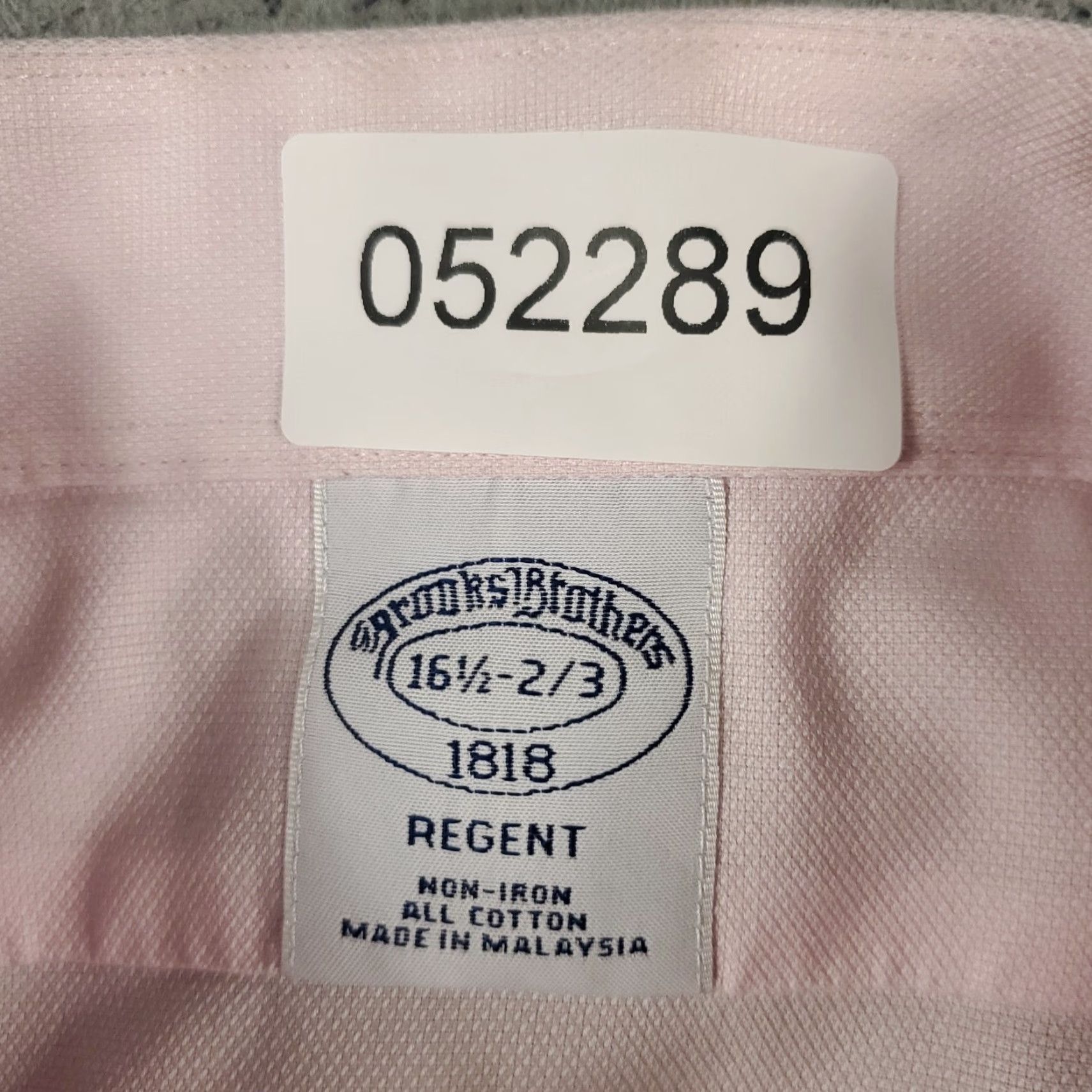 Brooks Brothers VINTAGE Brooks Brothers Dress Shirt Mens Size 16.5 Pink Cotton Business Casual Long Sleeve Button Up Size 42R - 8 Thumbnail